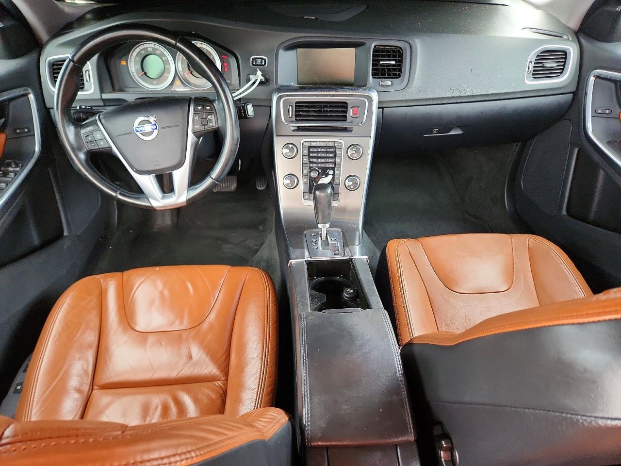 2012 Volvo S60 T5 White vin: YV1622FS0C2035486