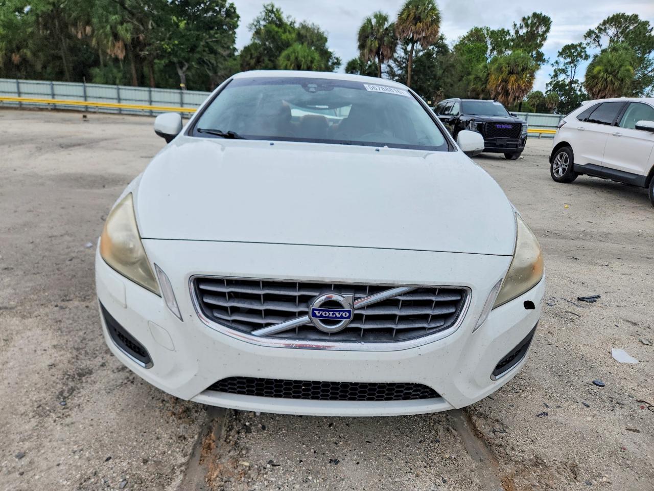 2012 Volvo S60 T5 White vin: YV1622FS0C2035486