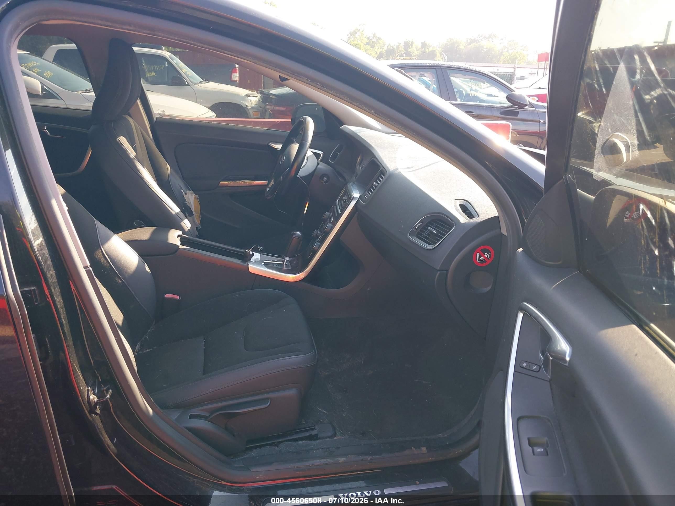 2012 Volvo S60 T5 Black vin: YV1622FS0C2101454