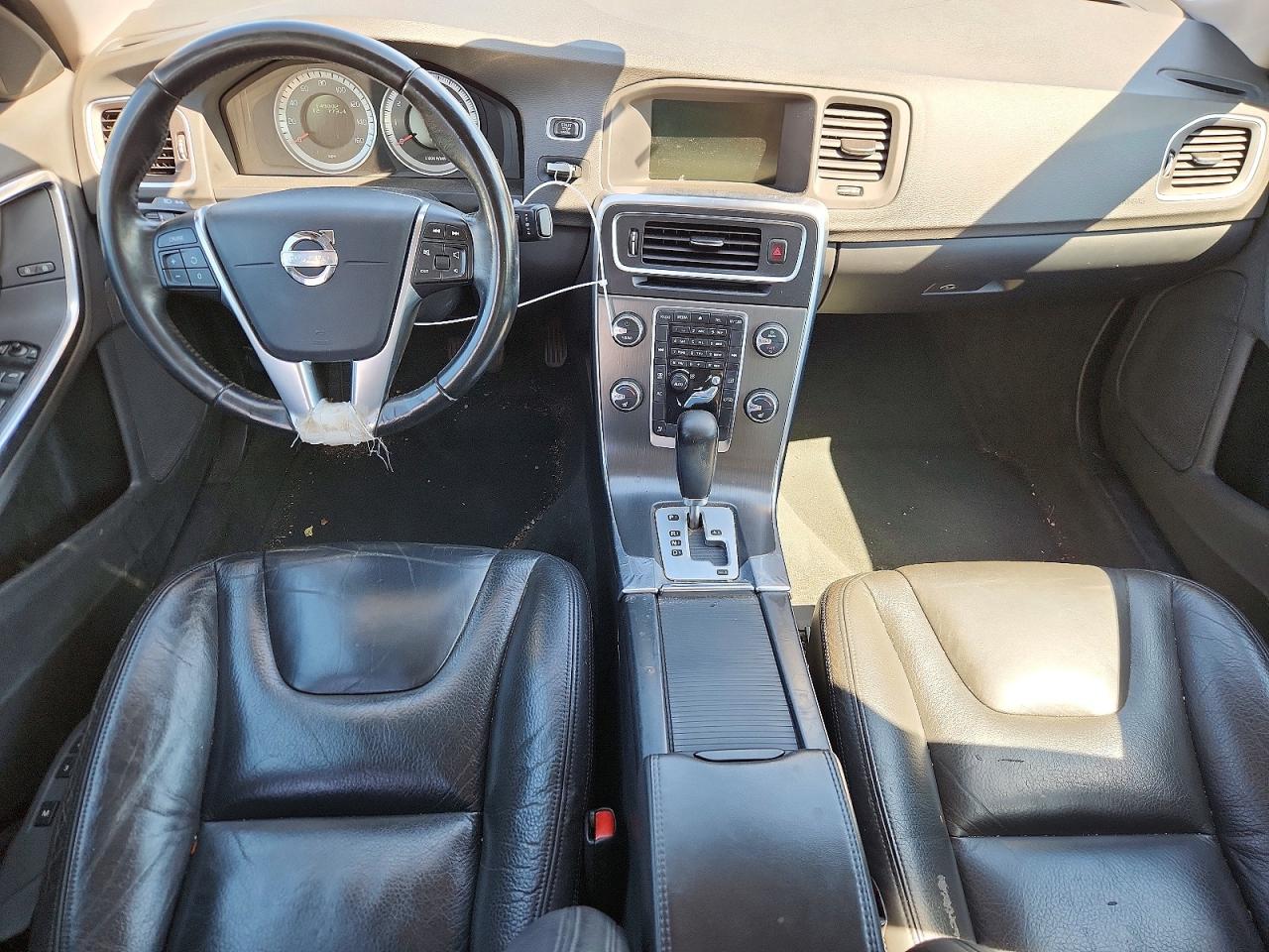 2012 Volvo S60 T5 White vin: YV1622FS0C2102717