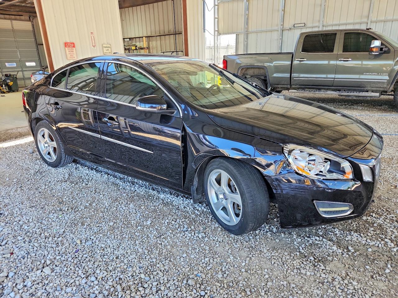 2012 Volvo S60 T5 Black vin: YV1622FS0C2103060