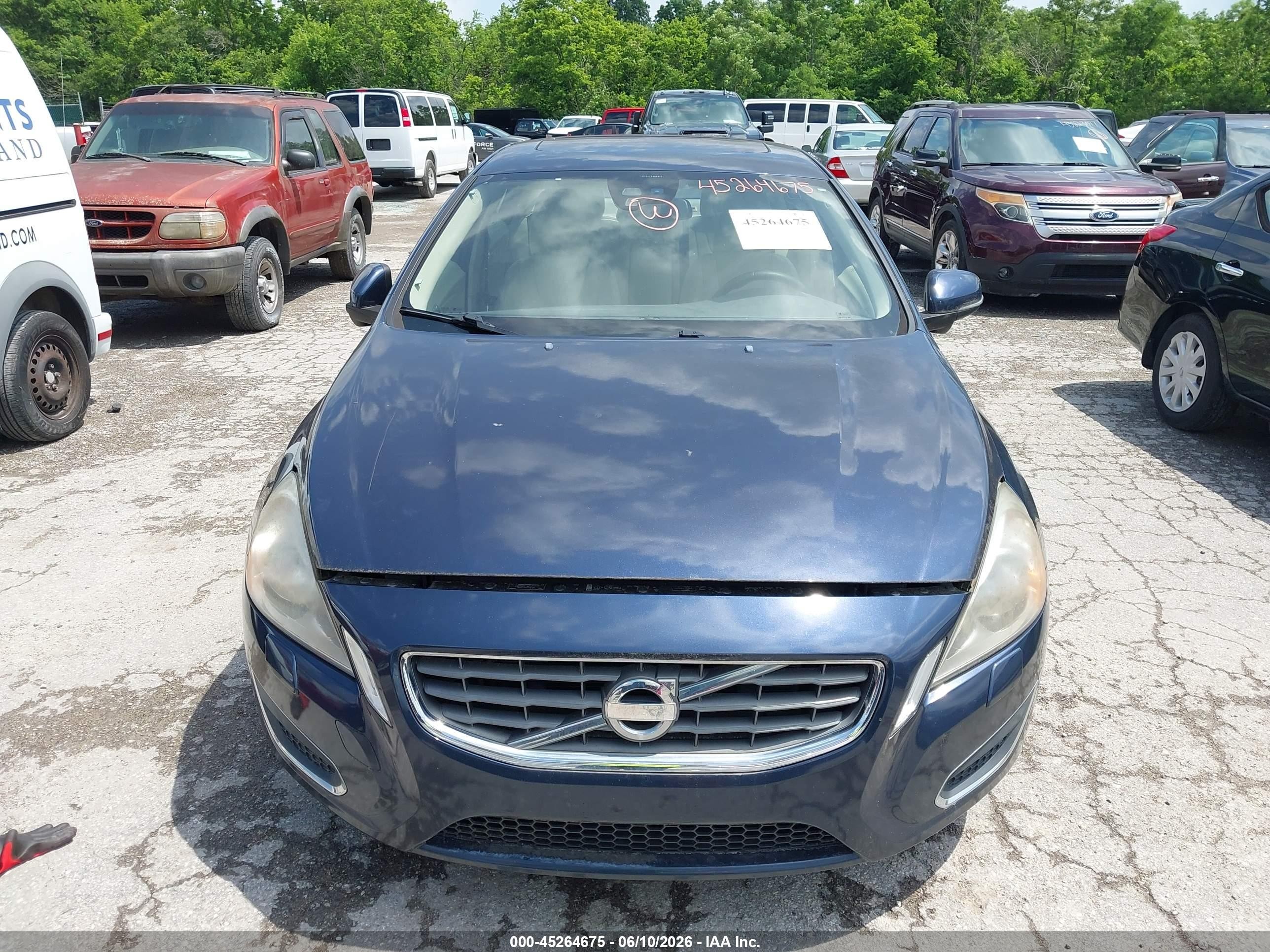 2012 Volvo S60 T5 Синий vin: YV1622FS0C2121266