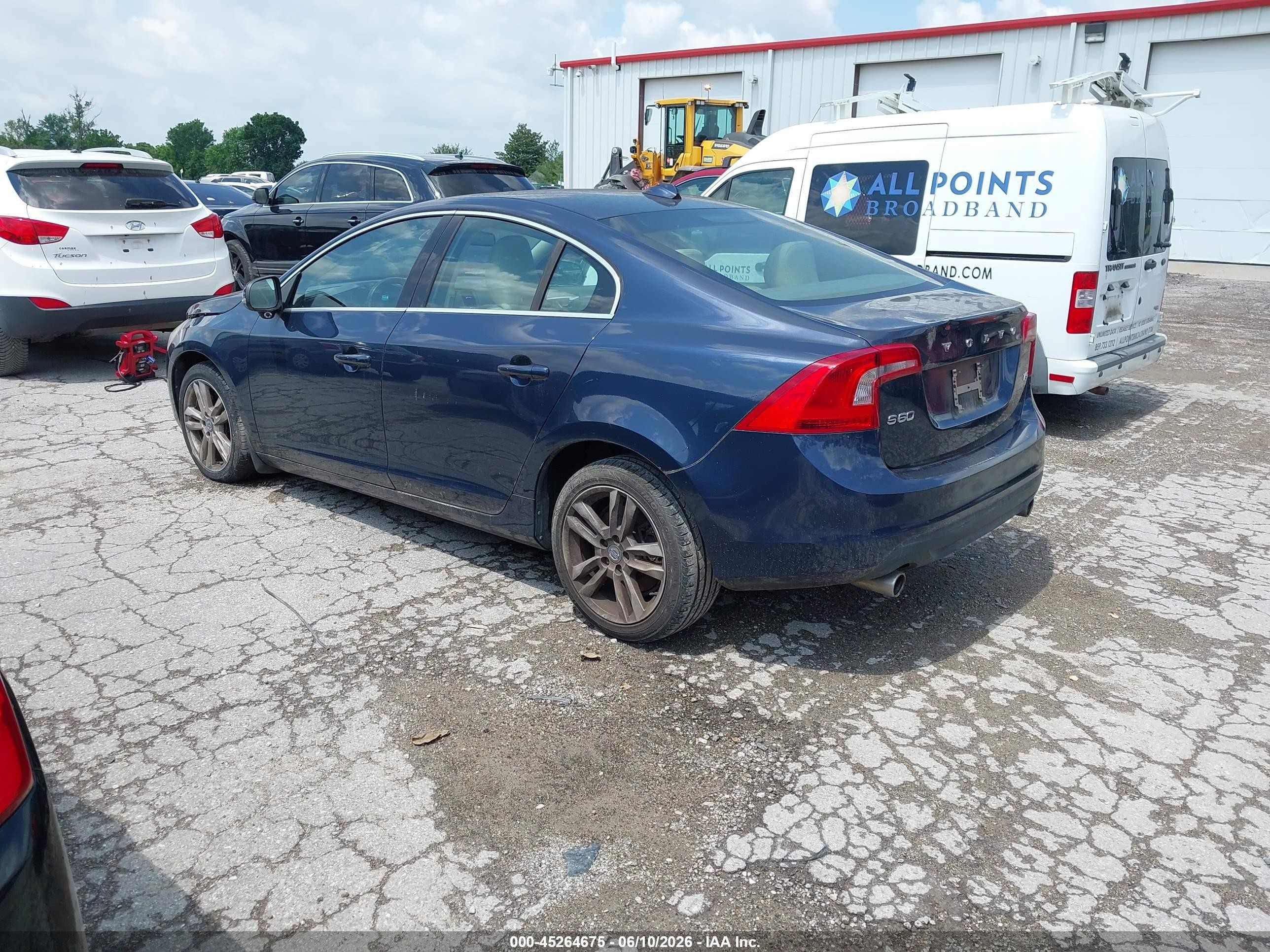 2012 Volvo S60 T5 Синий vin: YV1622FS0C2121266