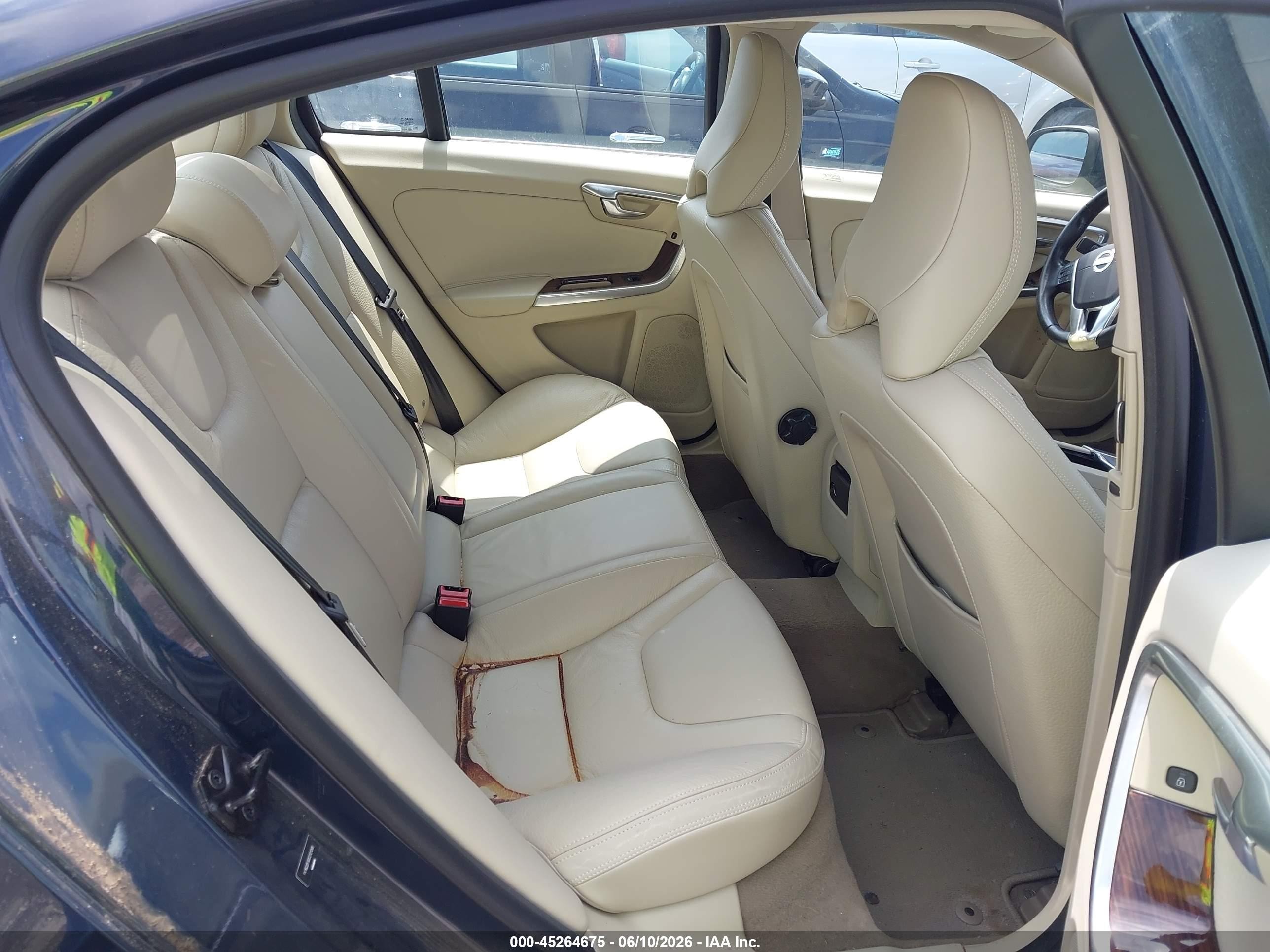 2012 Volvo S60 T5 Синий vin: YV1622FS0C2121266