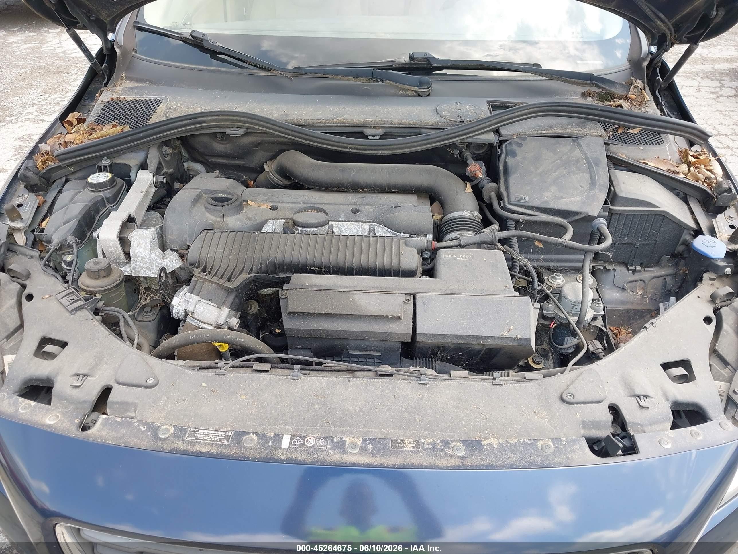 2012 Volvo S60 T5 Синий vin: YV1622FS0C2121266