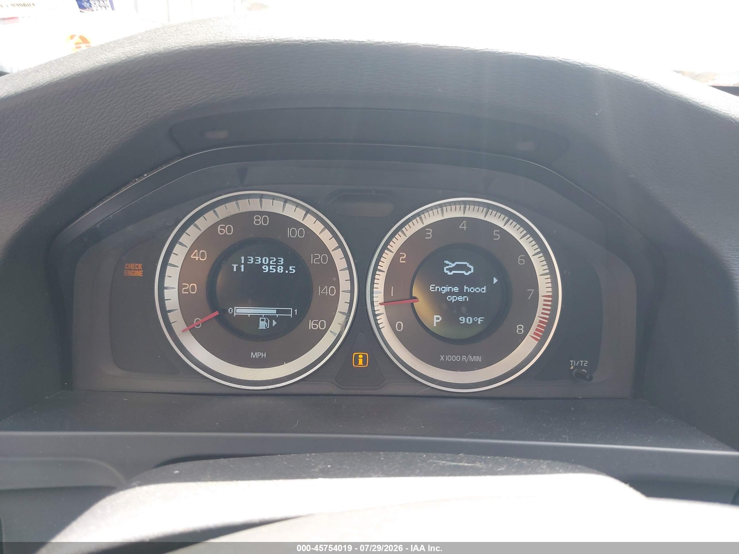 2012 Volvo S60 T5/t5 W/moonroof Черный vin: YV1622FS0C2128833