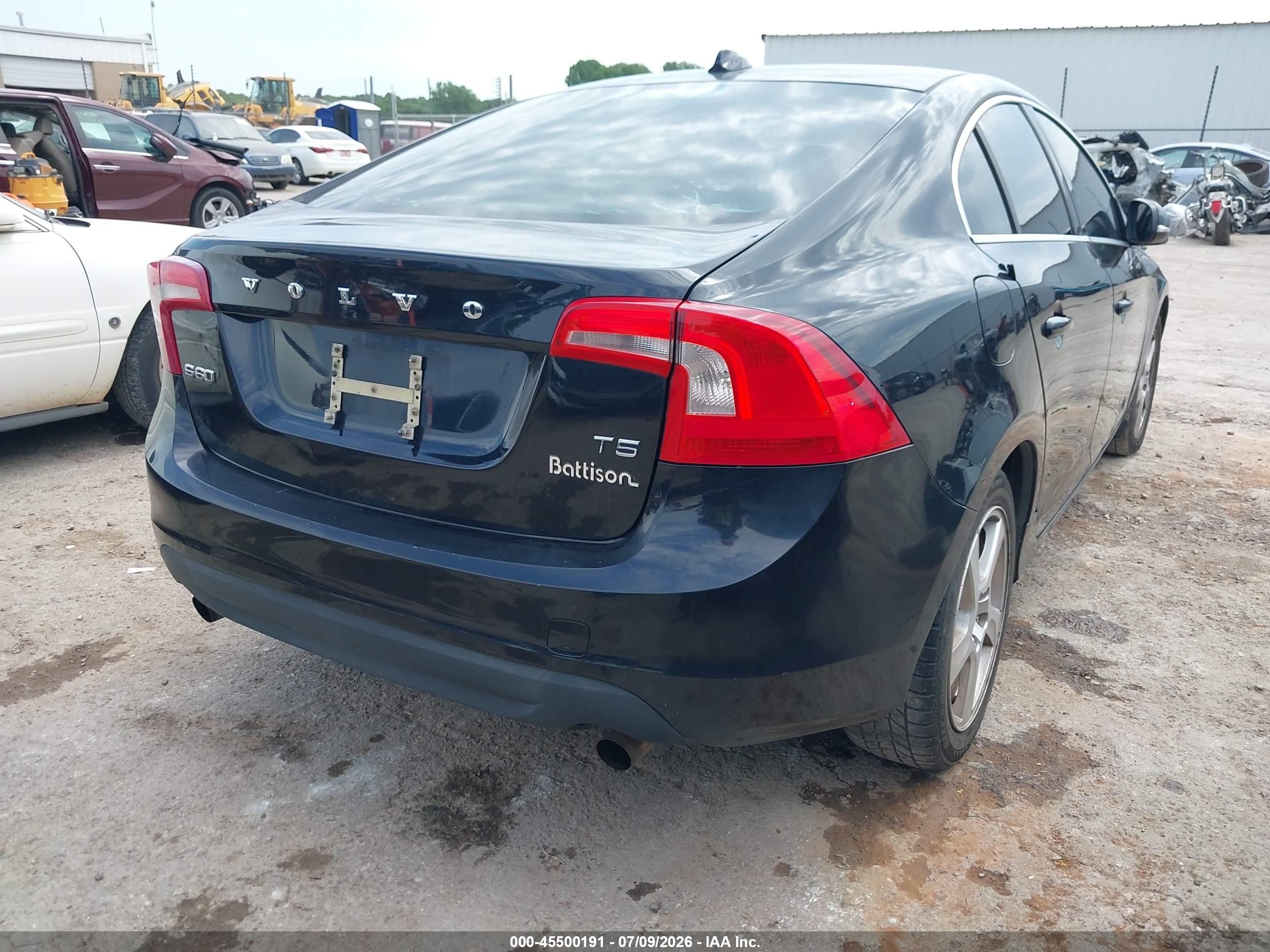 2012 Volvo S60 T5/t5 W/moonroof Черный vin: YV1622FS0C2139251