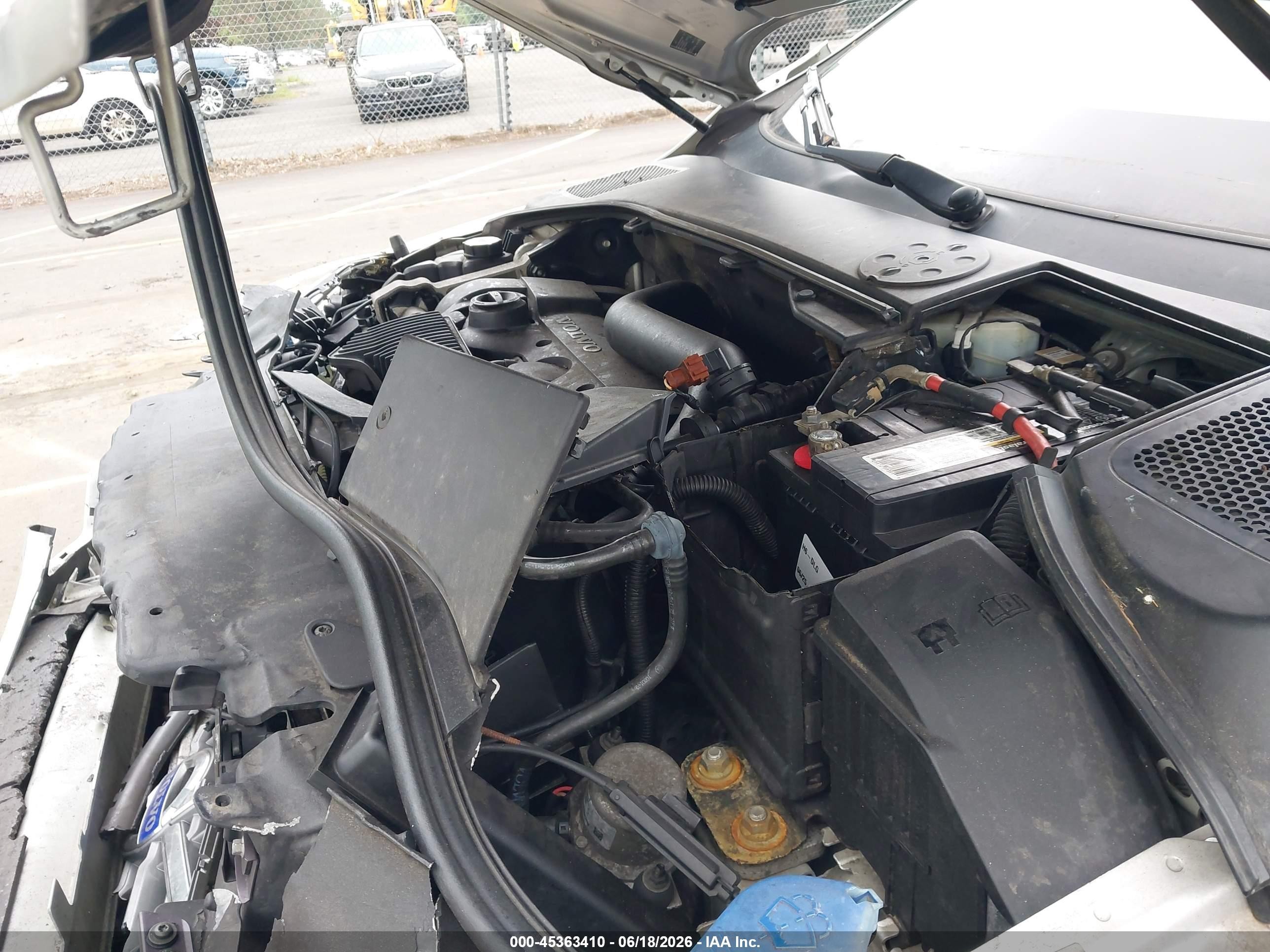 2012 Volvo S60 T5 Silver vin: YV1622FS1C2030975