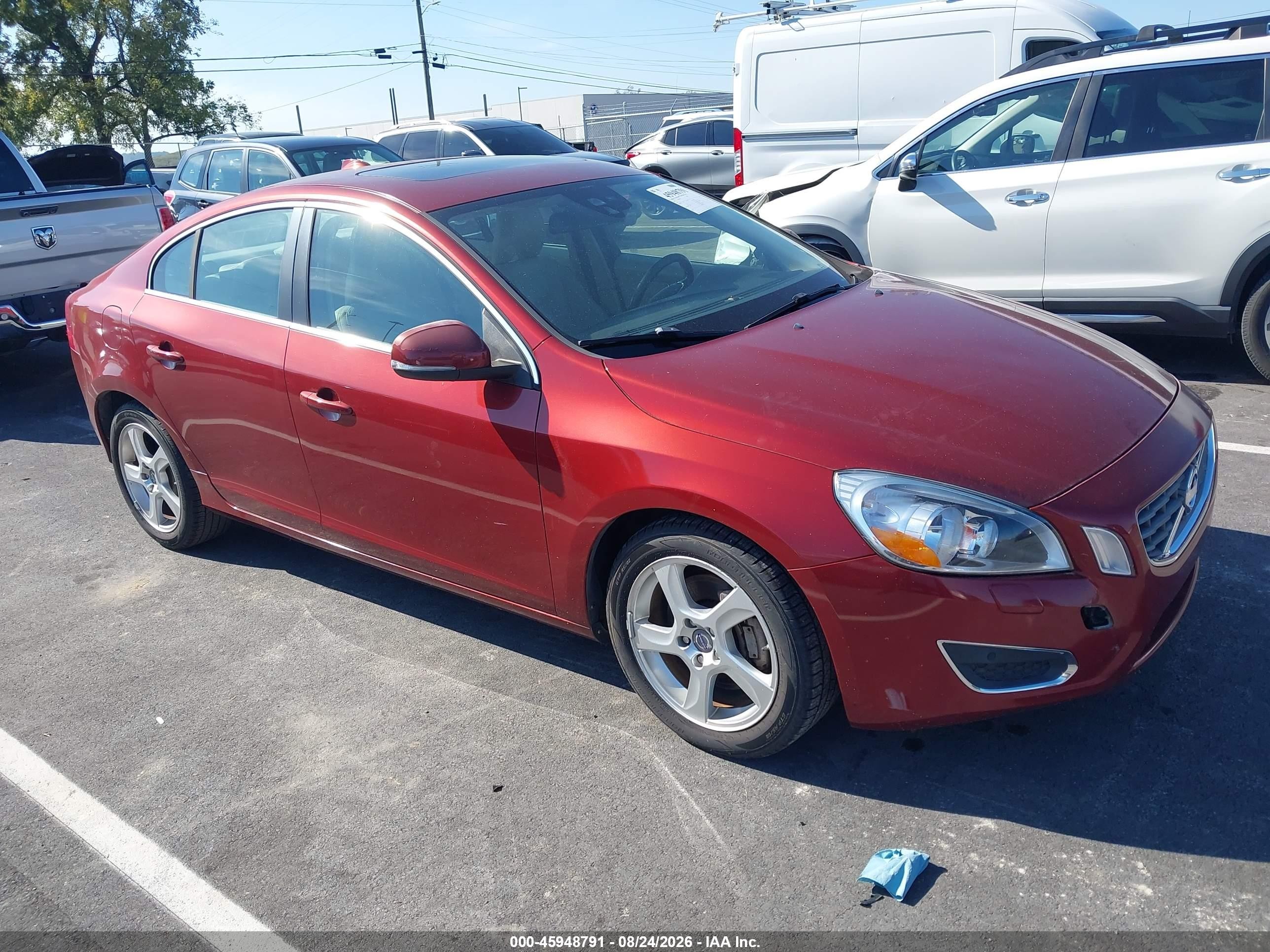 2012 Volvo S60 T5 Red vin: YV1622FS1C2054788