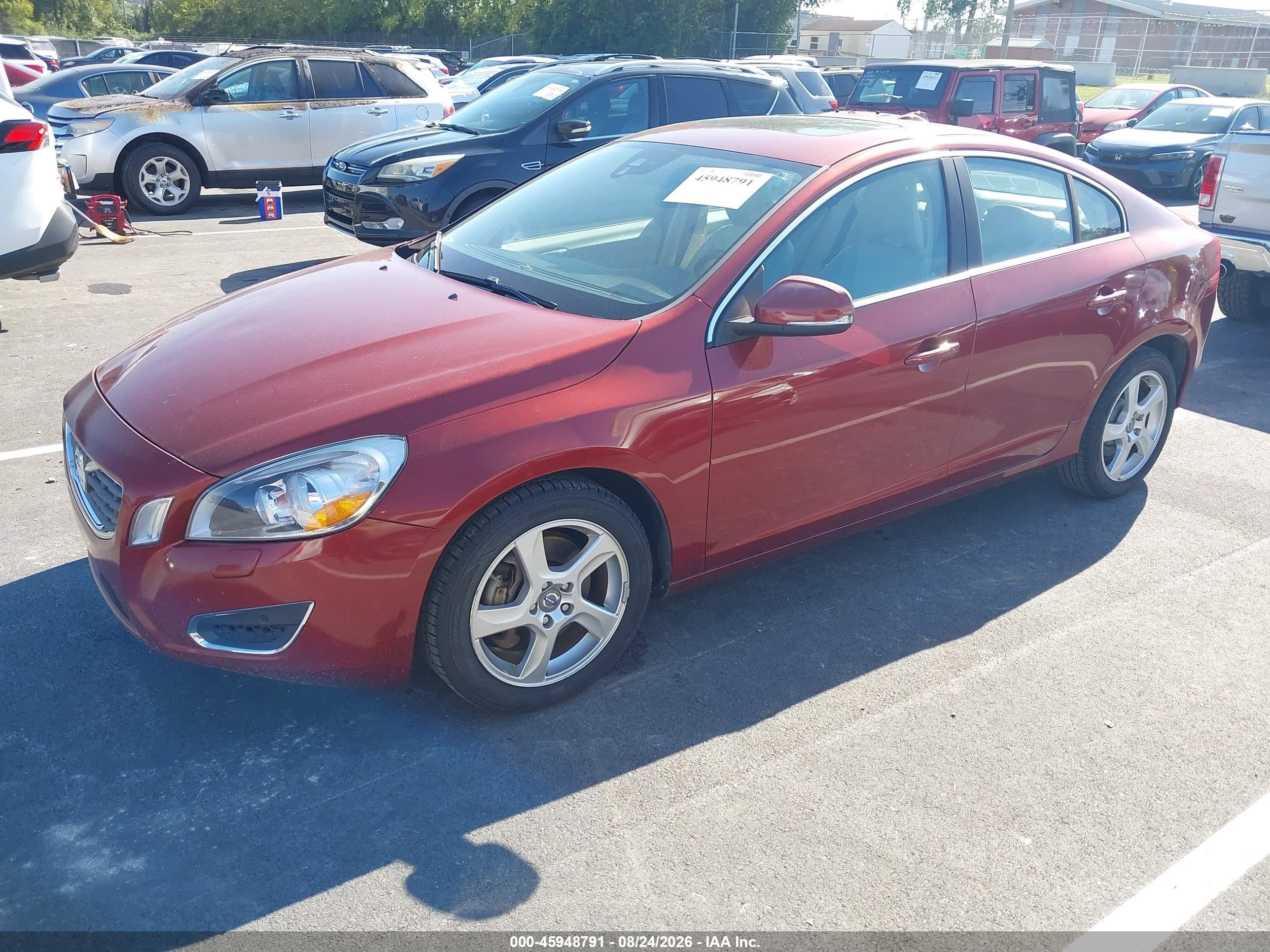 2012 Volvo S60 T5 Red vin: YV1622FS1C2054788