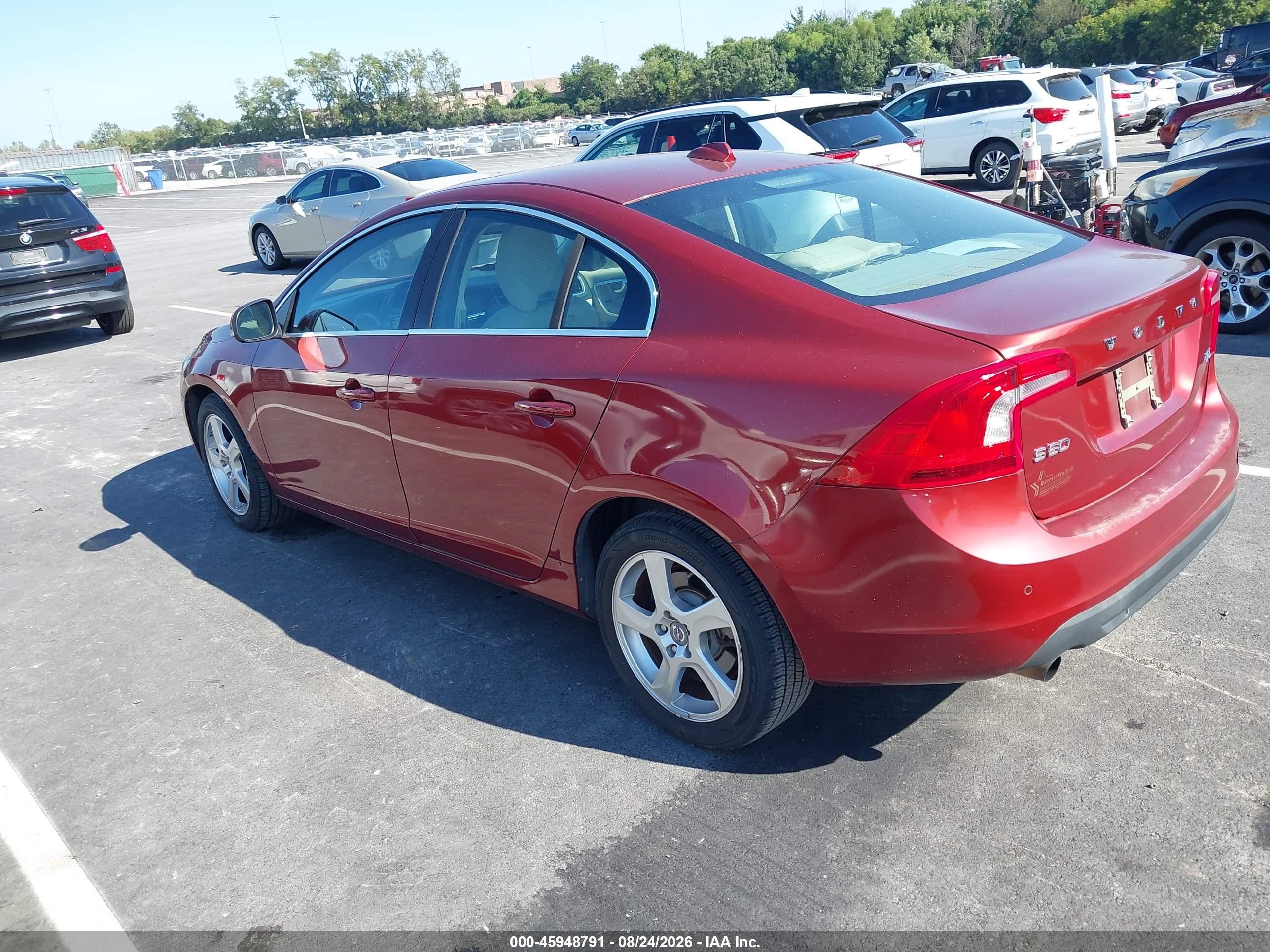 2012 Volvo S60 T5 Red vin: YV1622FS1C2054788