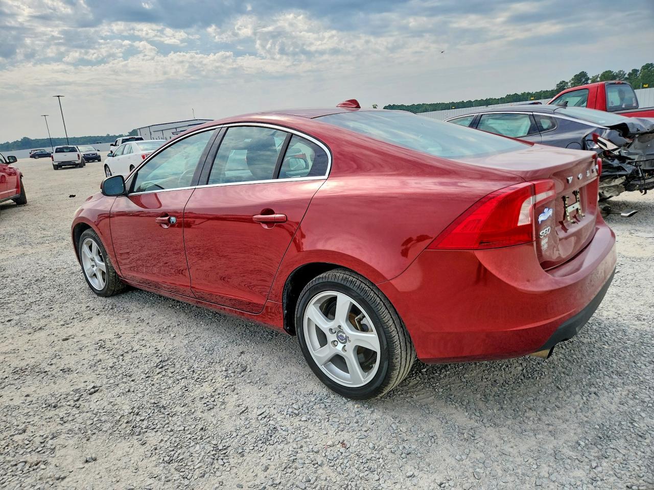 2012 Volvo S60 T5 Burgundy vin: YV1622FS1C2055388