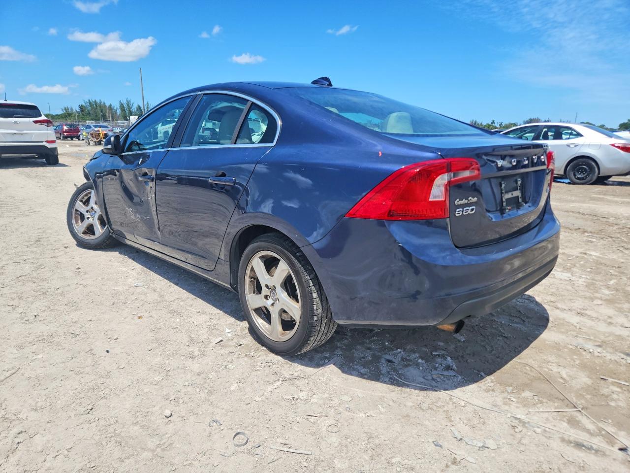 2012 Volvo S60 T5 Blue vin: YV1622FS1C2081750