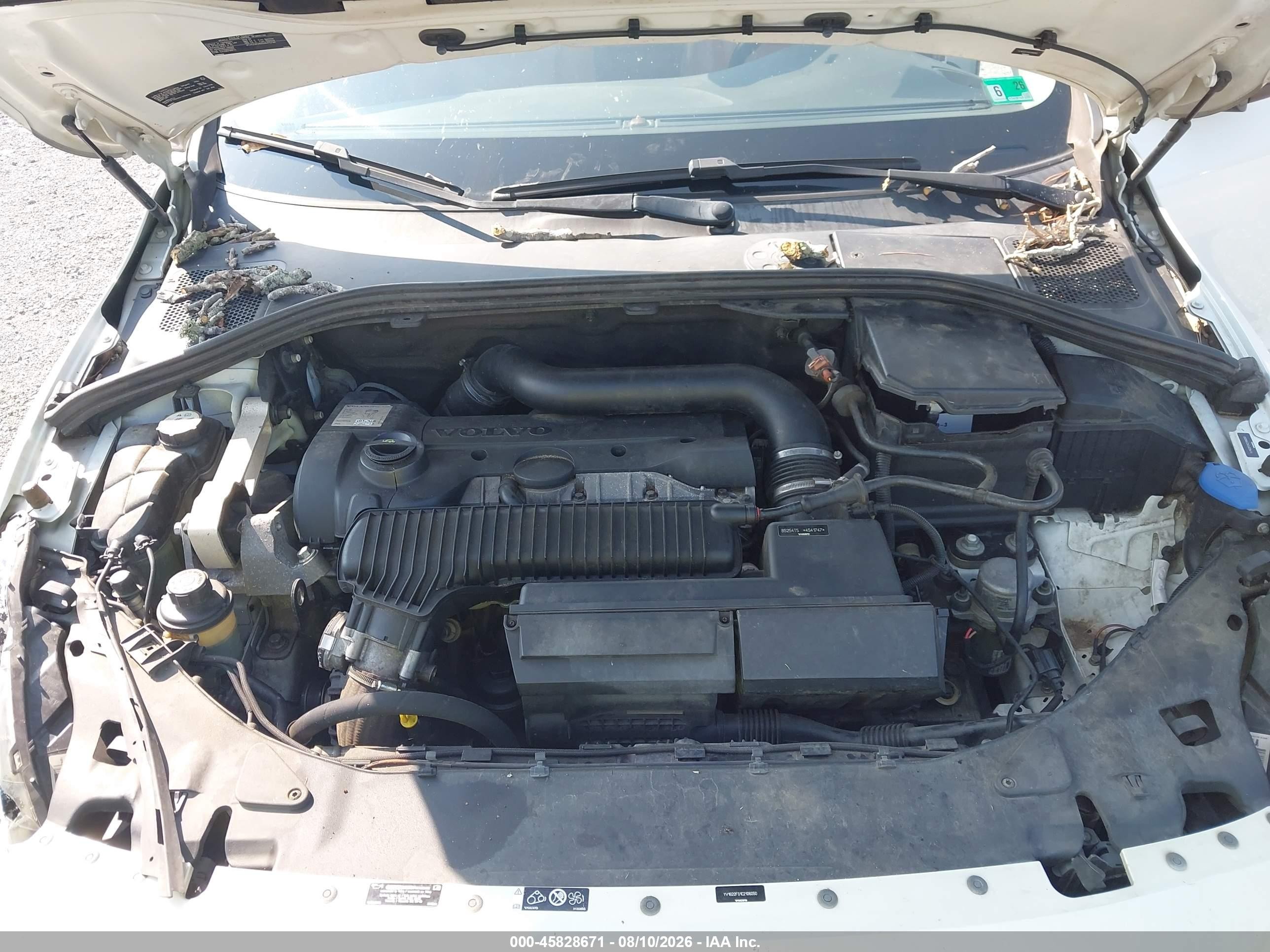 2012 Volvo S60 T5/t5 W/moonroof White vin: YV1622FS1C2106050