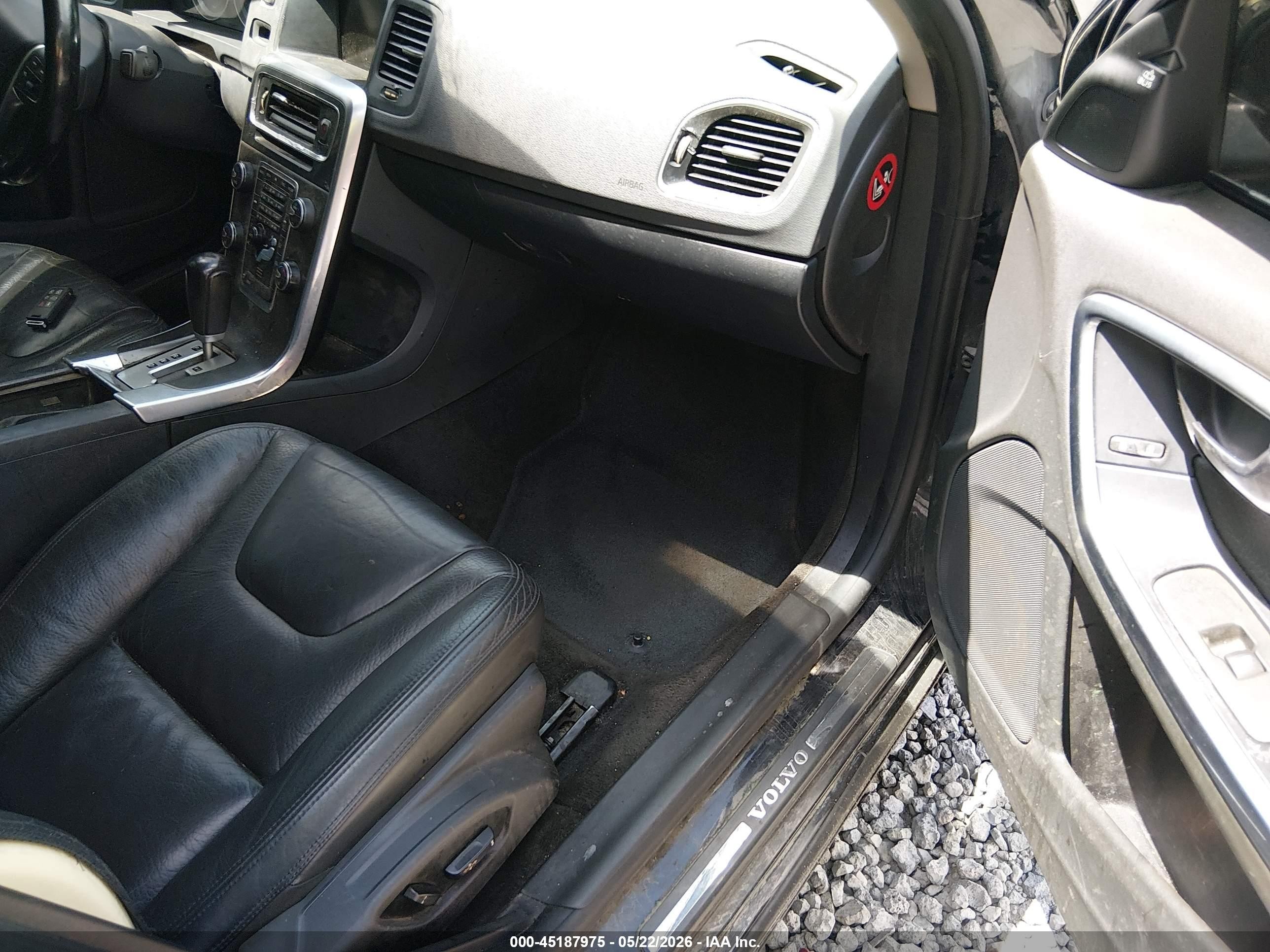 2012 Volvo S60 T5 Black vin: YV1622FS1C2109174