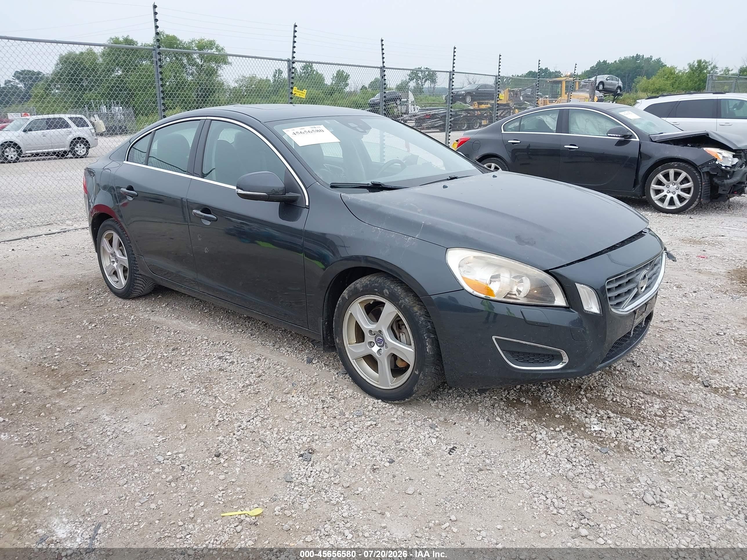 2012 Volvo S60 T5/t5 W/moonroof Серый vin: YV1622FS1C2109966