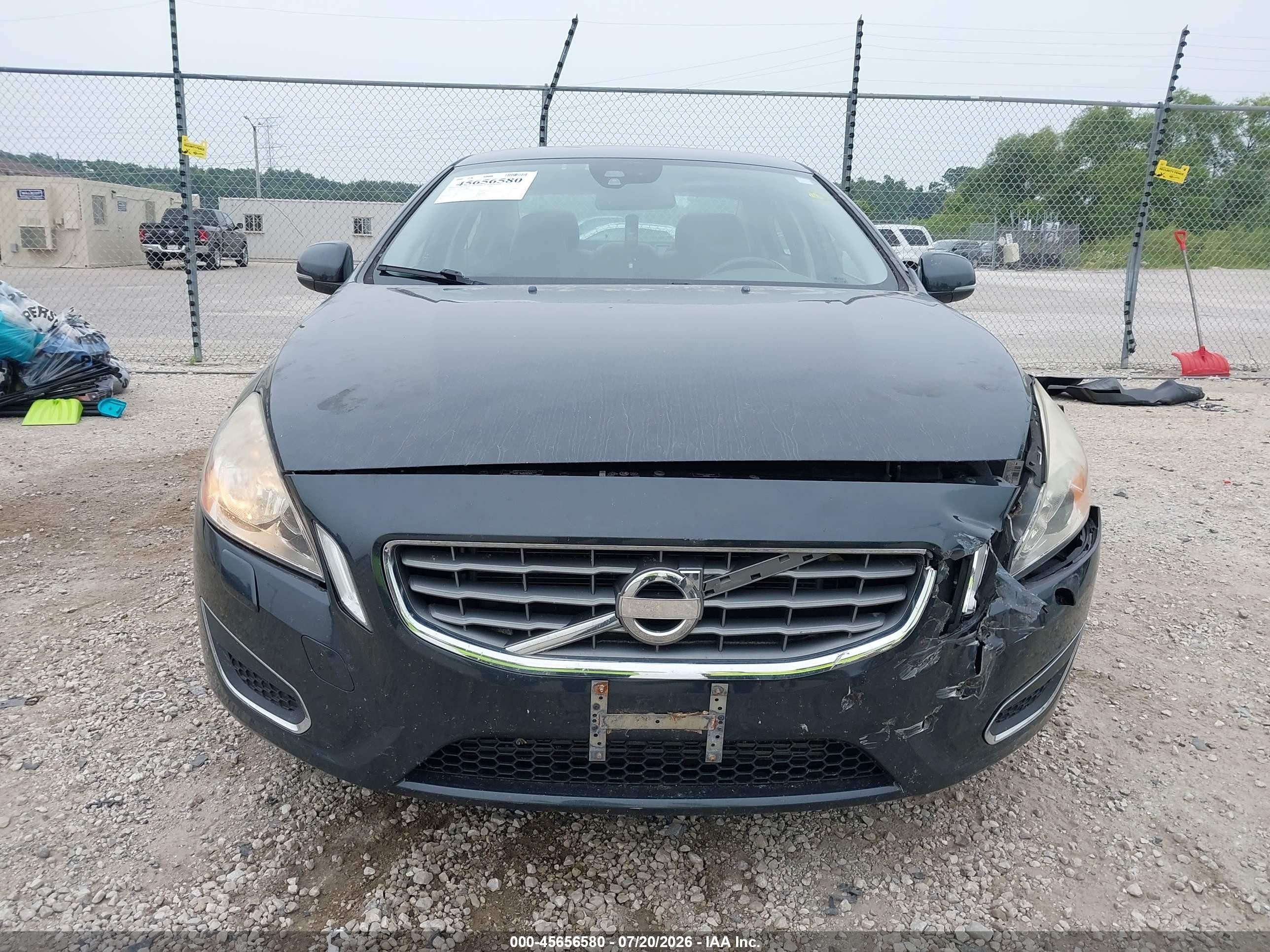 2012 Volvo S60 T5/t5 W/moonroof Gray vin: YV1622FS1C2109966