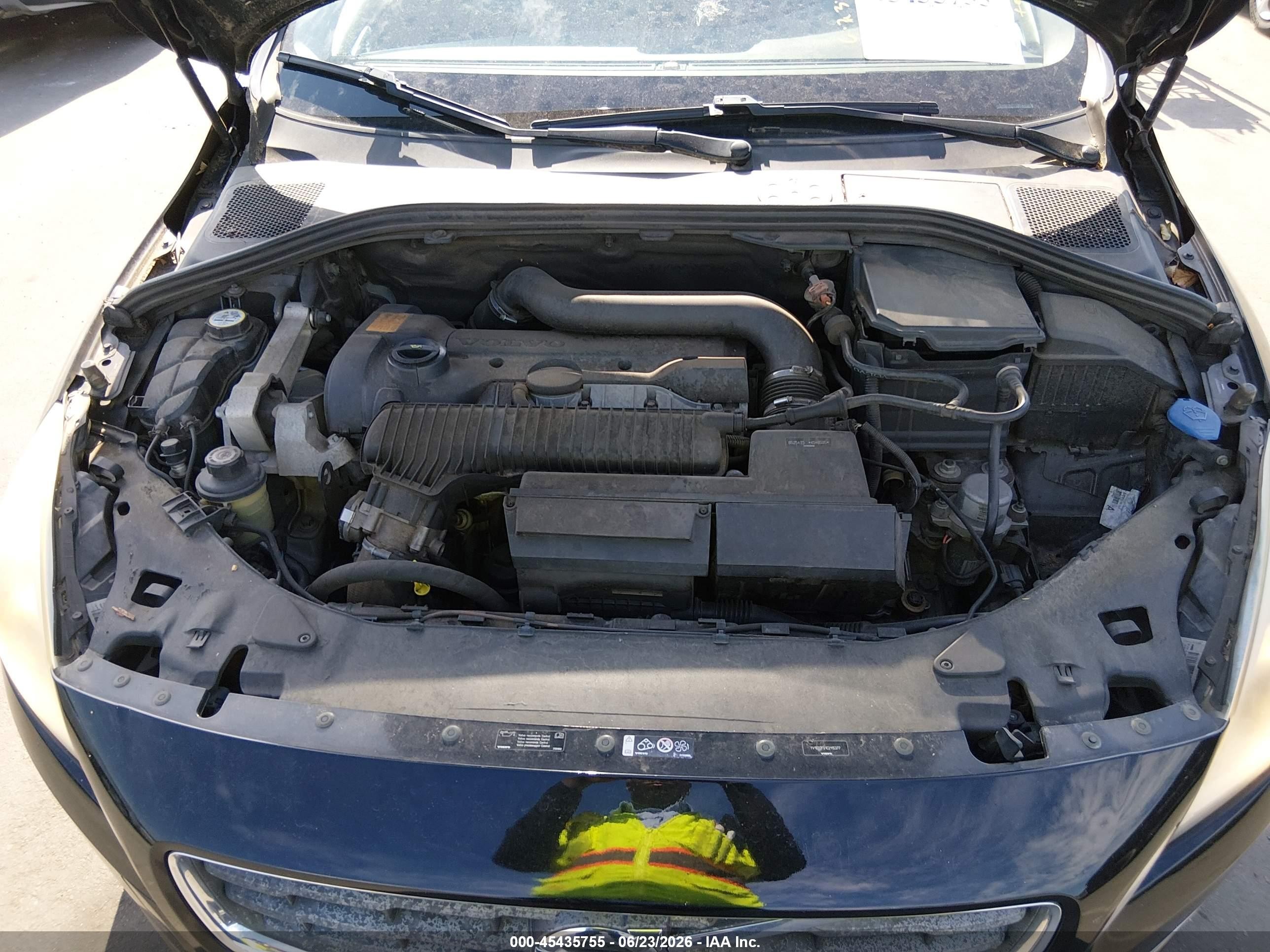 2012 Volvo S60 T5/t5 W/moonroof Black vin: YV1622FS1C2115377