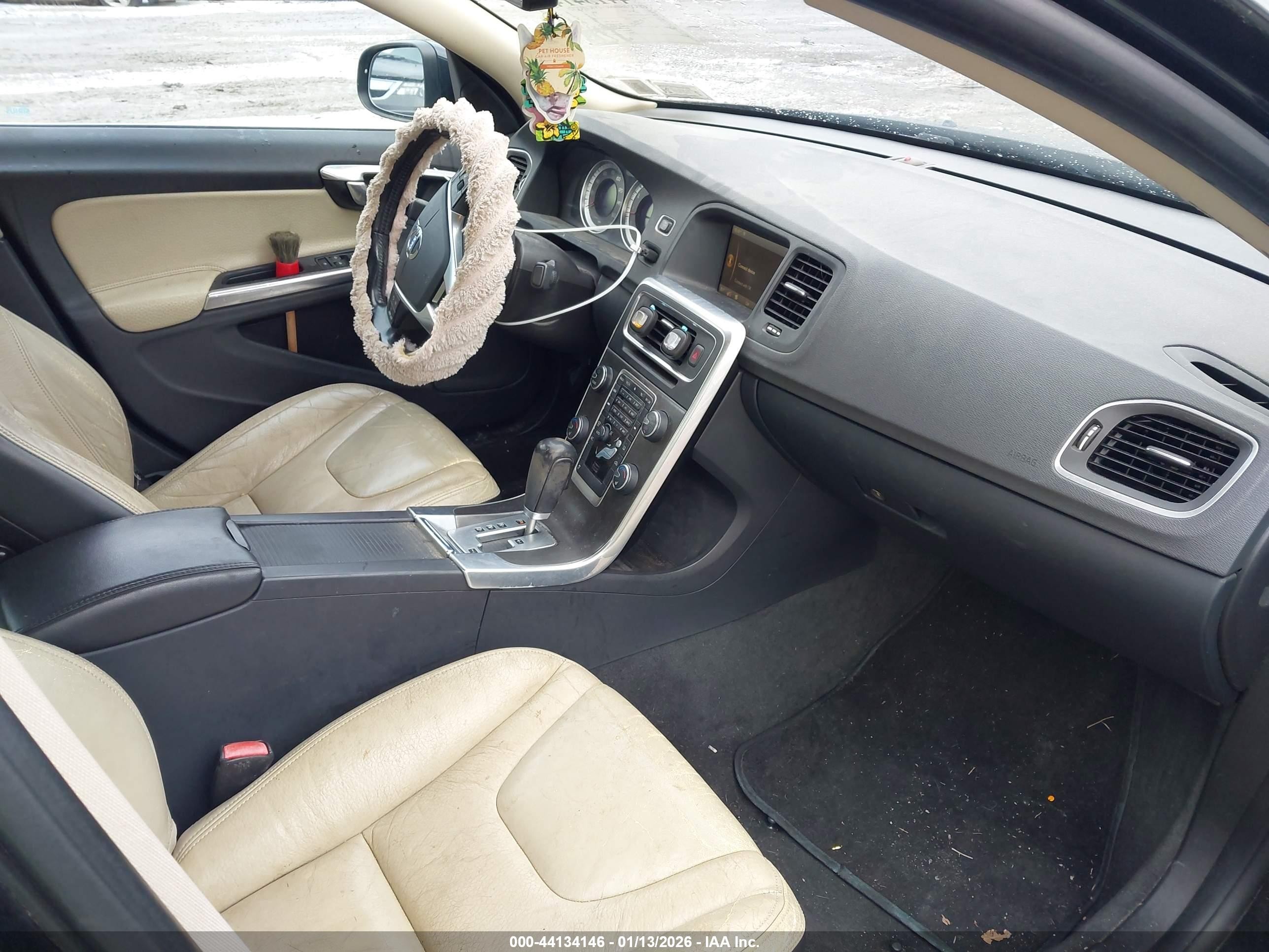 2012 Volvo S60 T5 Black vin: YV1622FS1C2139453