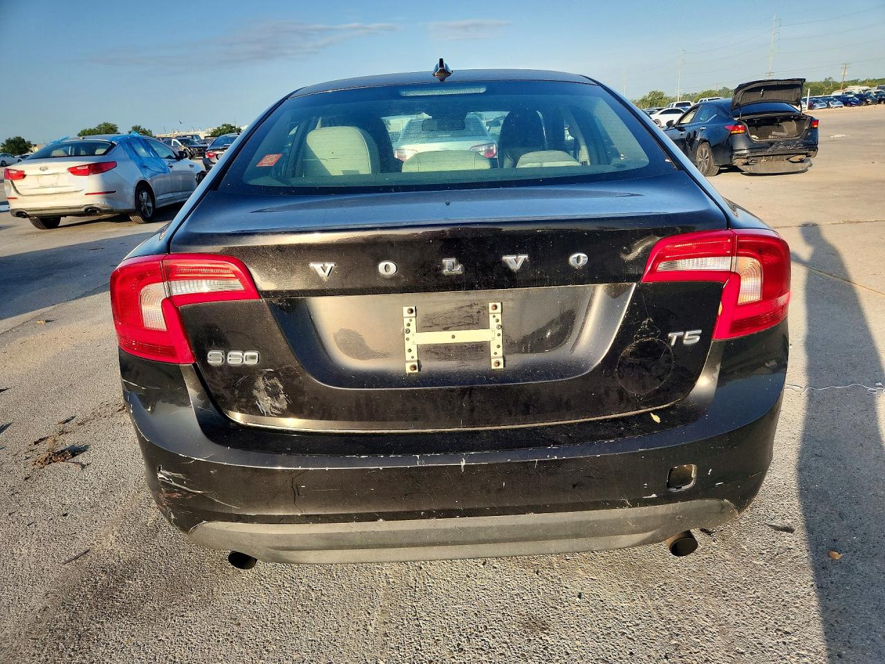 2012 Volvo S60 T5 Черный vin: YV1622FS2C2035697