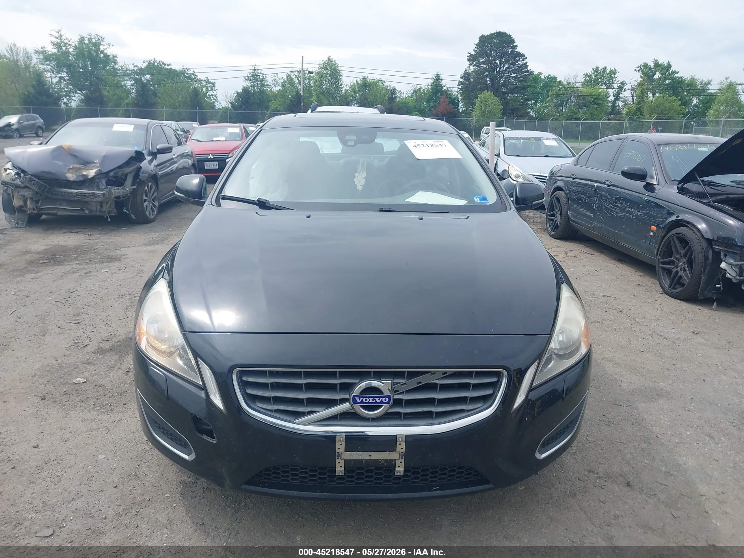 2012 Volvo S60 T5 Black vin: YV1622FS2C2037160