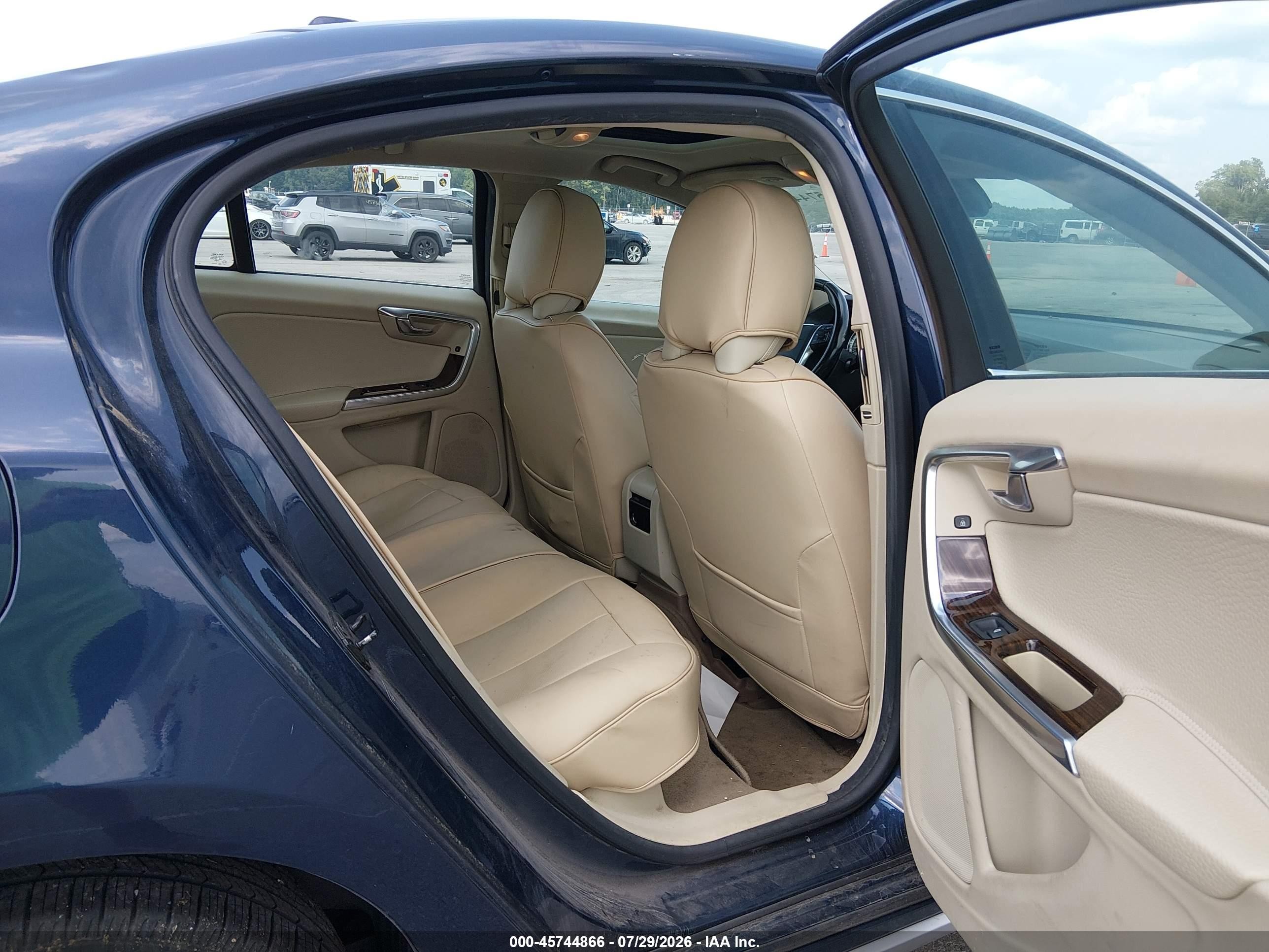 2012 Volvo S60 T5 Dark Blue vin: YV1622FS2C2099271