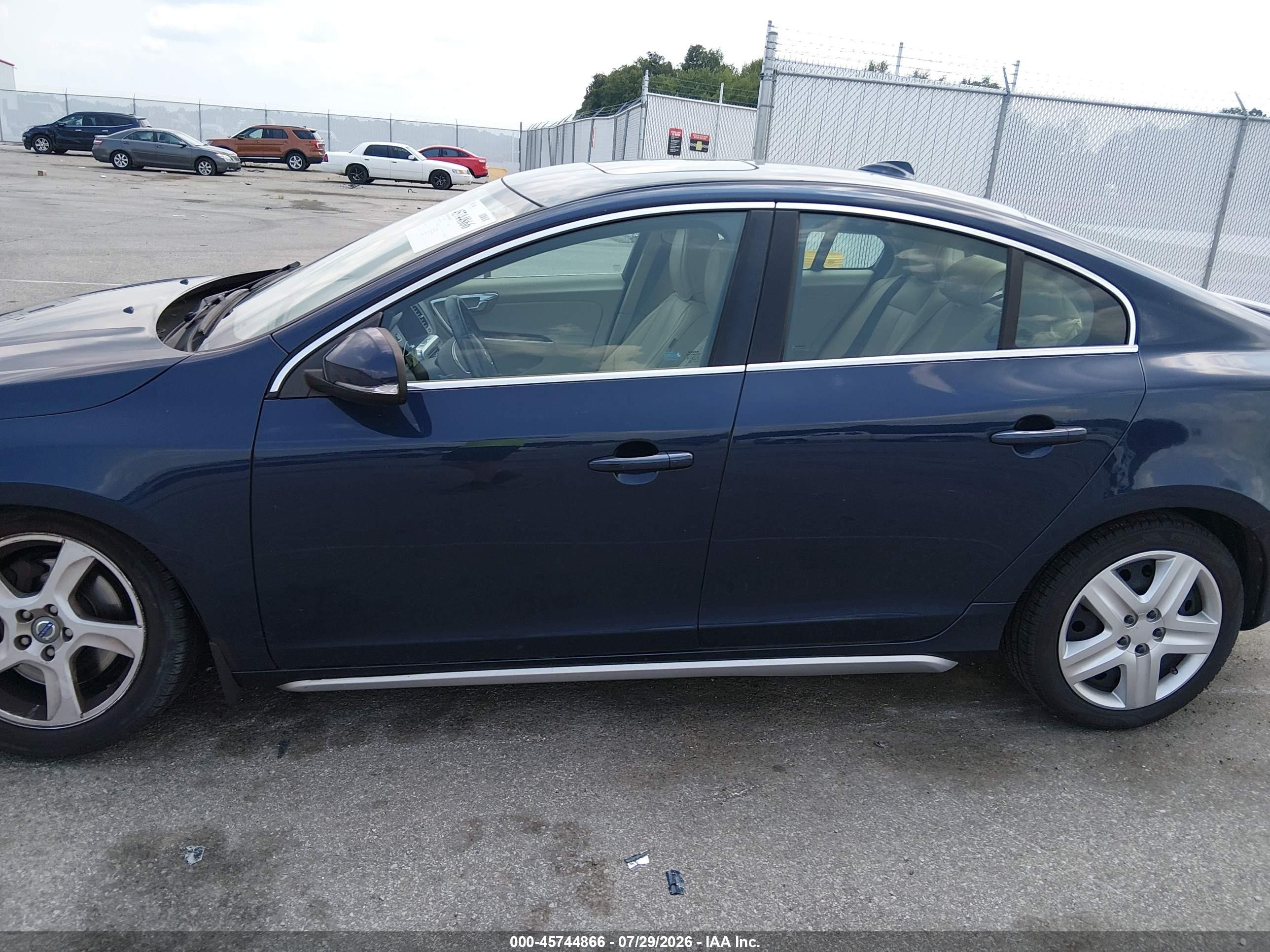 2012 Volvo S60 T5 Dark Blue vin: YV1622FS2C2099271