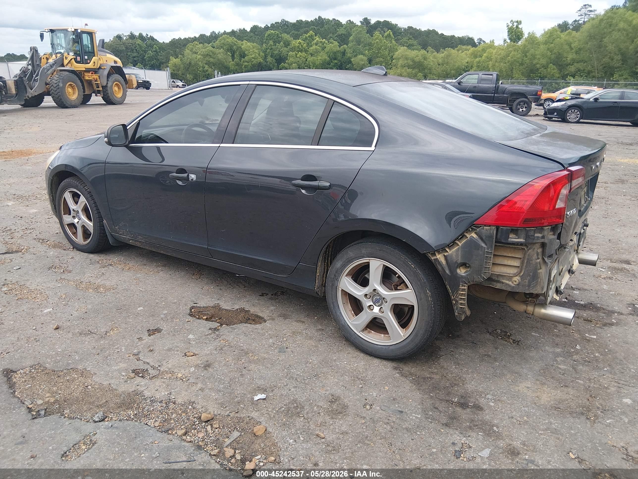 2012 Volvo S60 T5 Черный vin: YV1622FS2C2128073