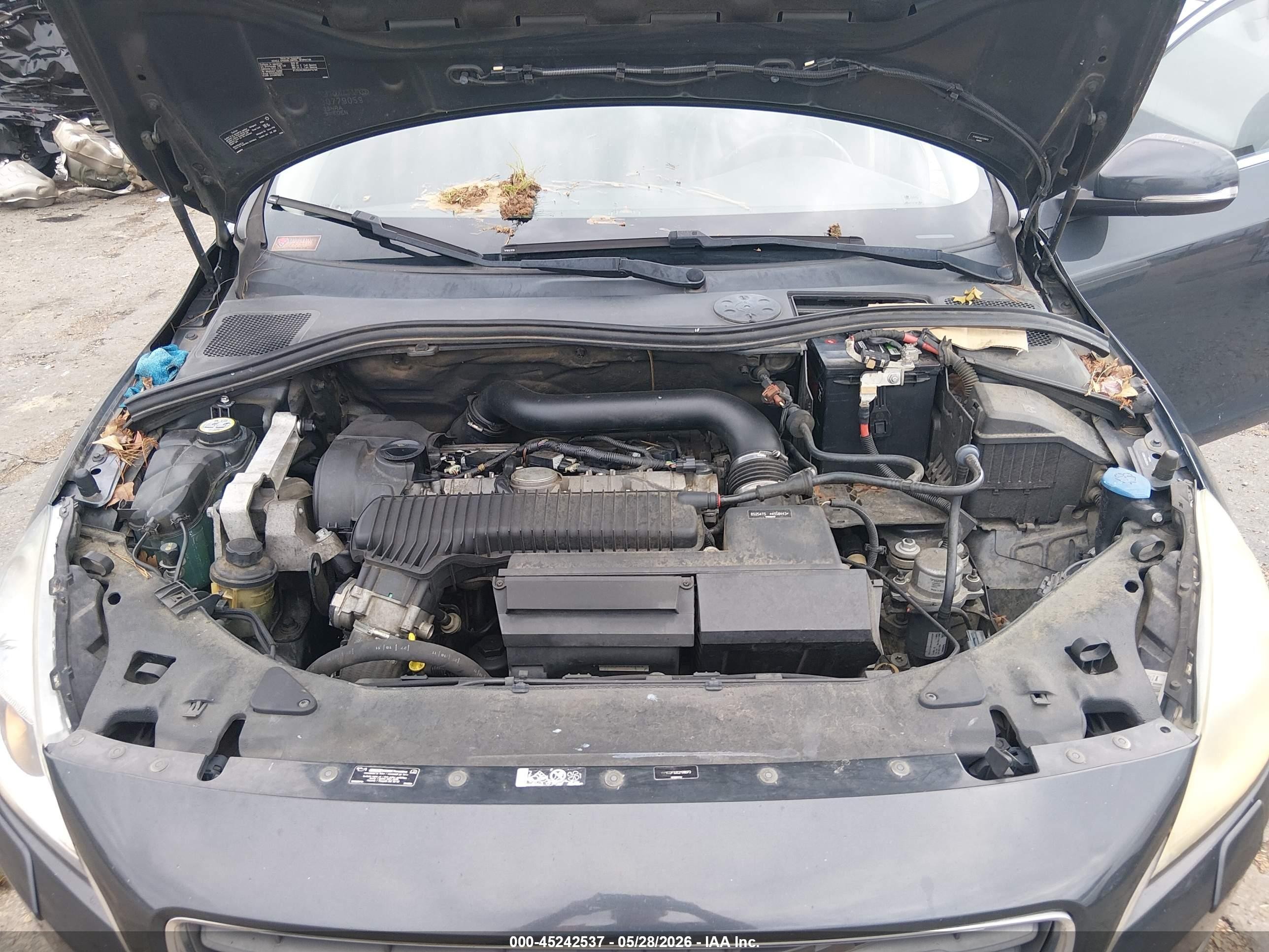 2012 Volvo S60 T5 Черный vin: YV1622FS2C2128073