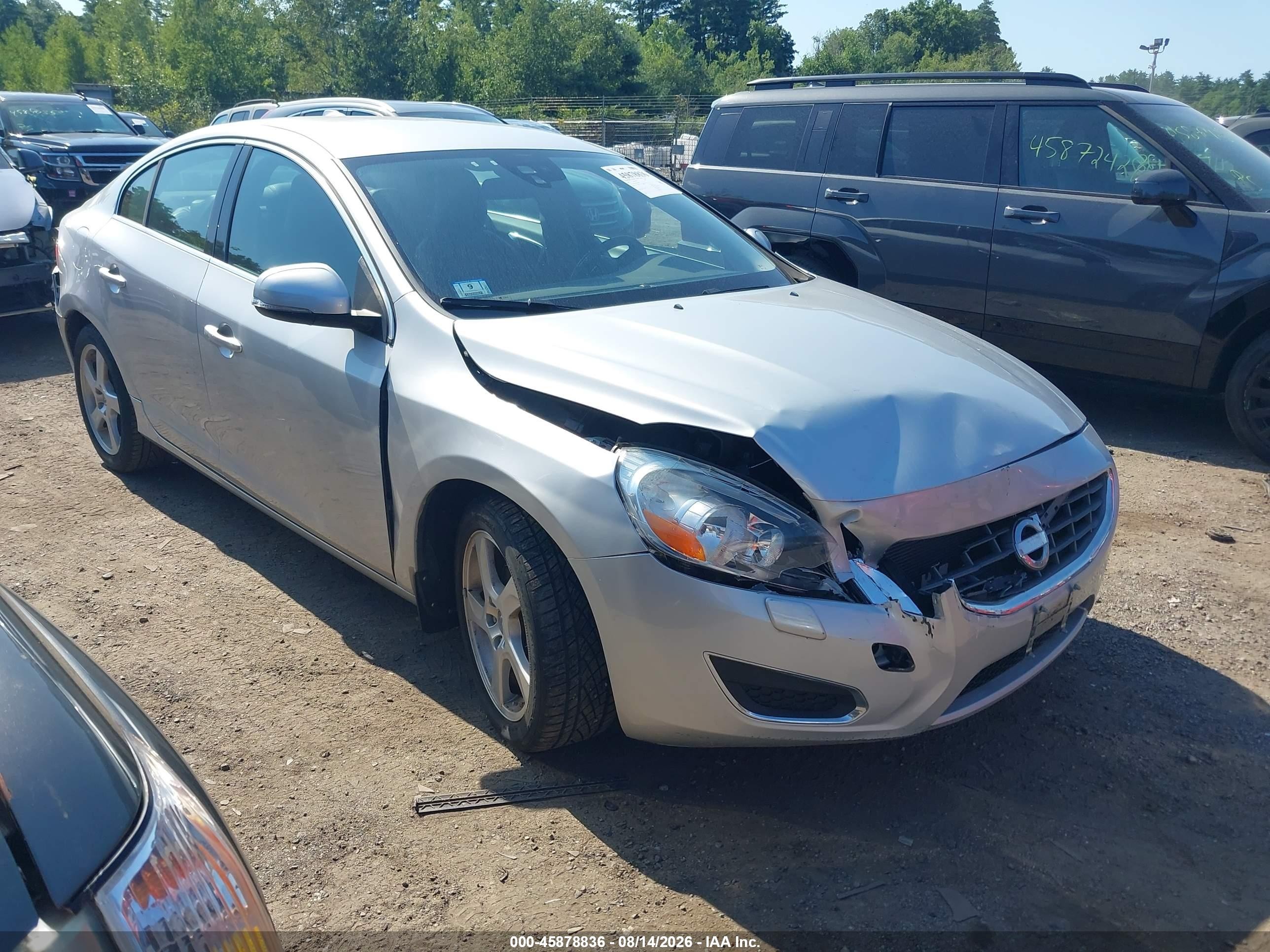 2012 Volvo S60 T5/t5 W/moonroof Silver vin: YV1622FS2C2129126