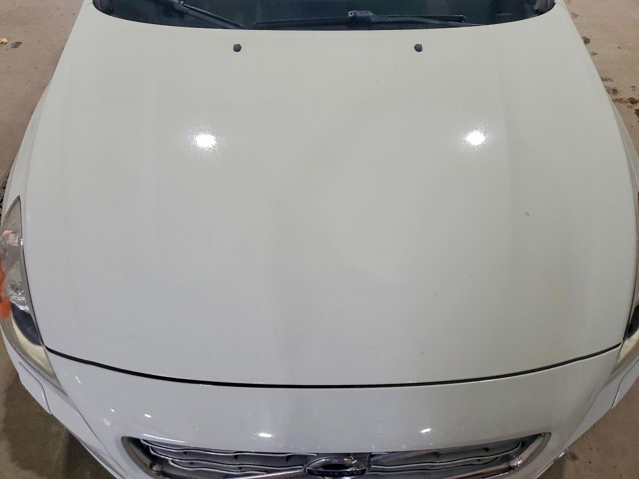 2012 Volvo S60 T5 White vin: YV1622FS3C2054761