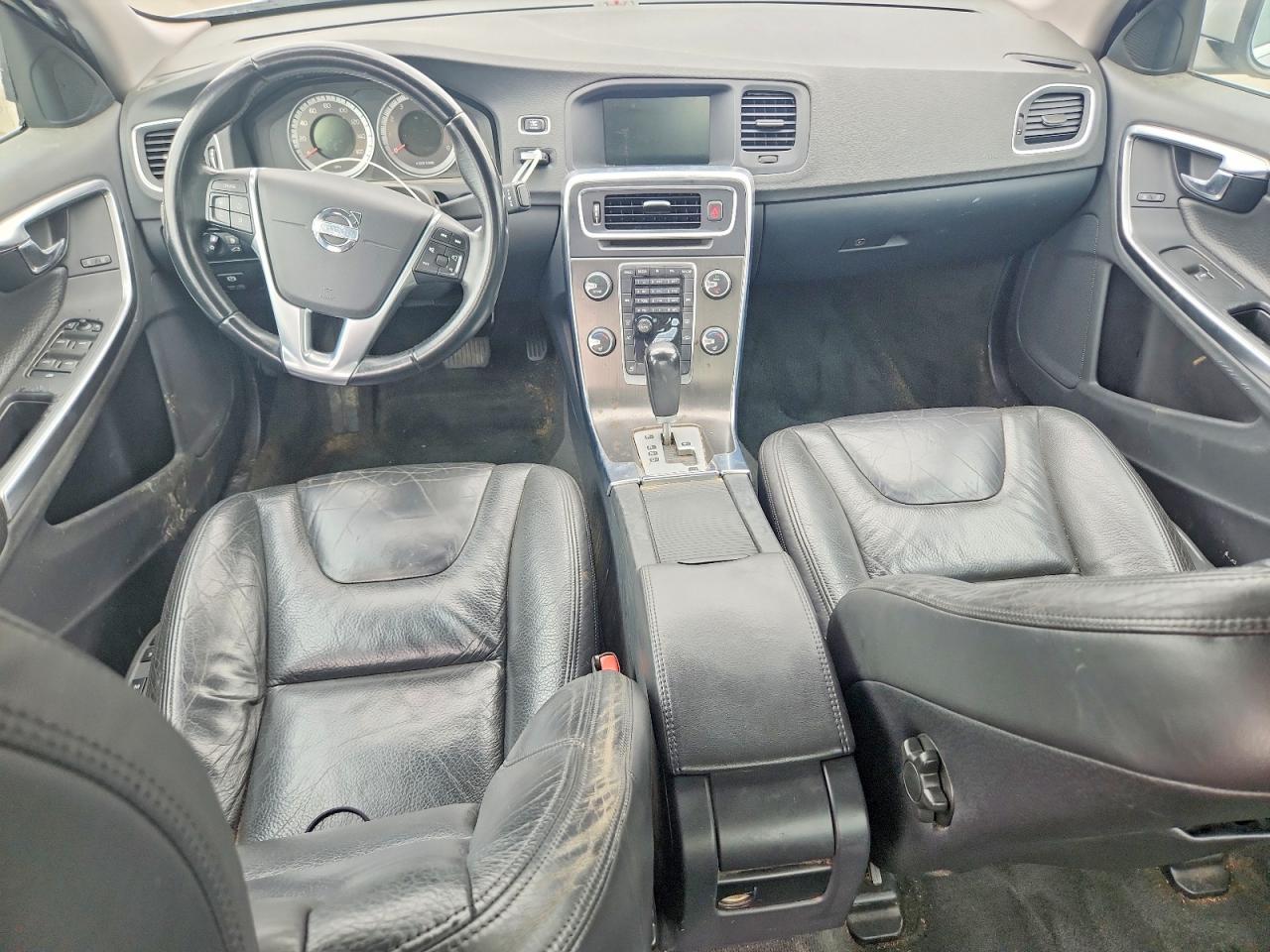 2012 Volvo S60 T5 Silver vin: YV1622FS3C2119057