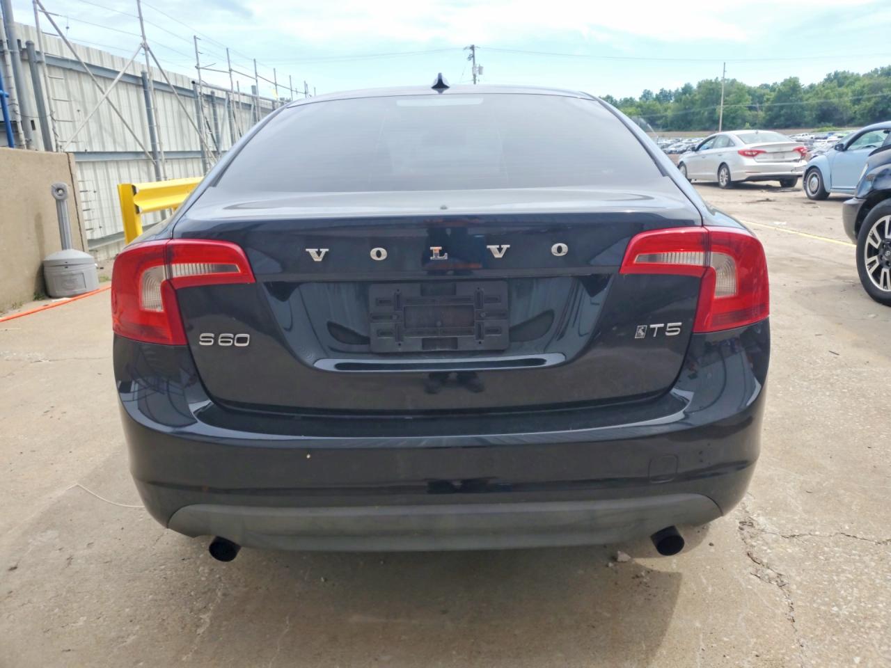 2012 Volvo S60 T5 Black vin: YV1622FS4C2028458