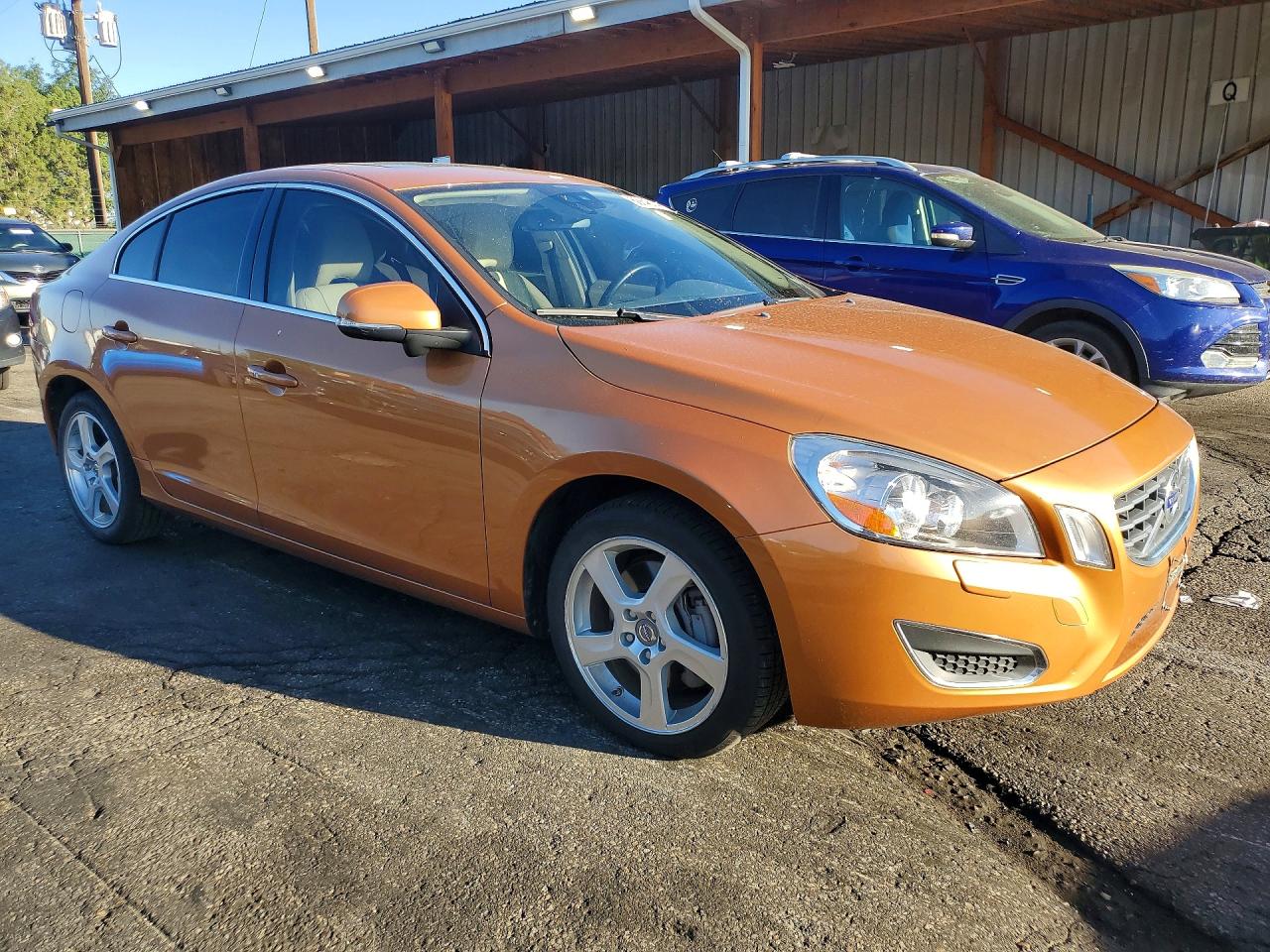 2012 Volvo S60 T5 Orange vin: YV1622FS4C2033966
