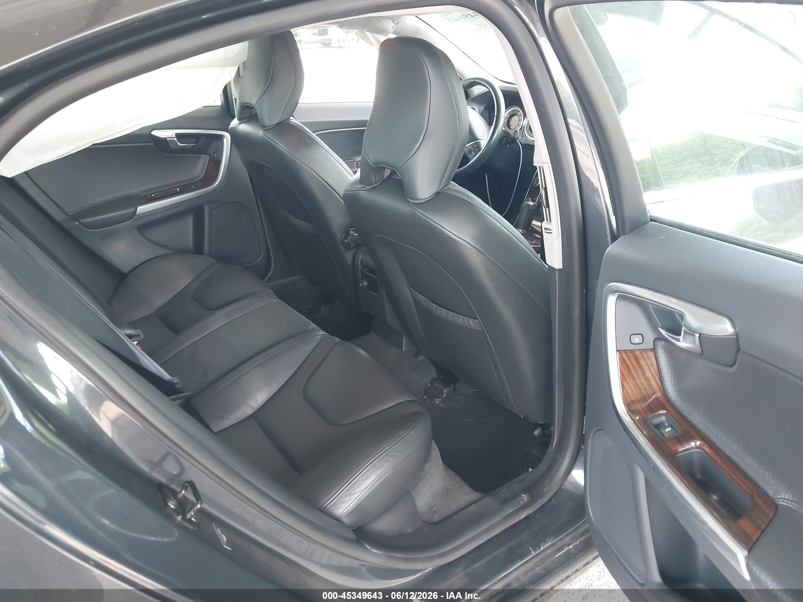 2012 Volvo S60 T5 Серый vin: YV1622FS4C2038990