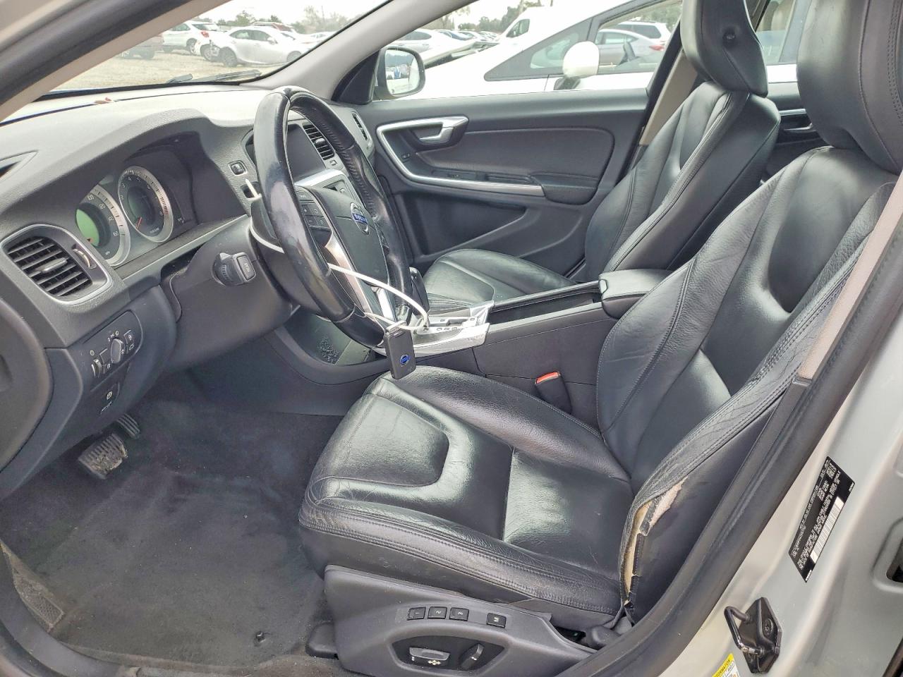 2012 Volvo S60 T5 Silver vin: YV1622FS4C2057765