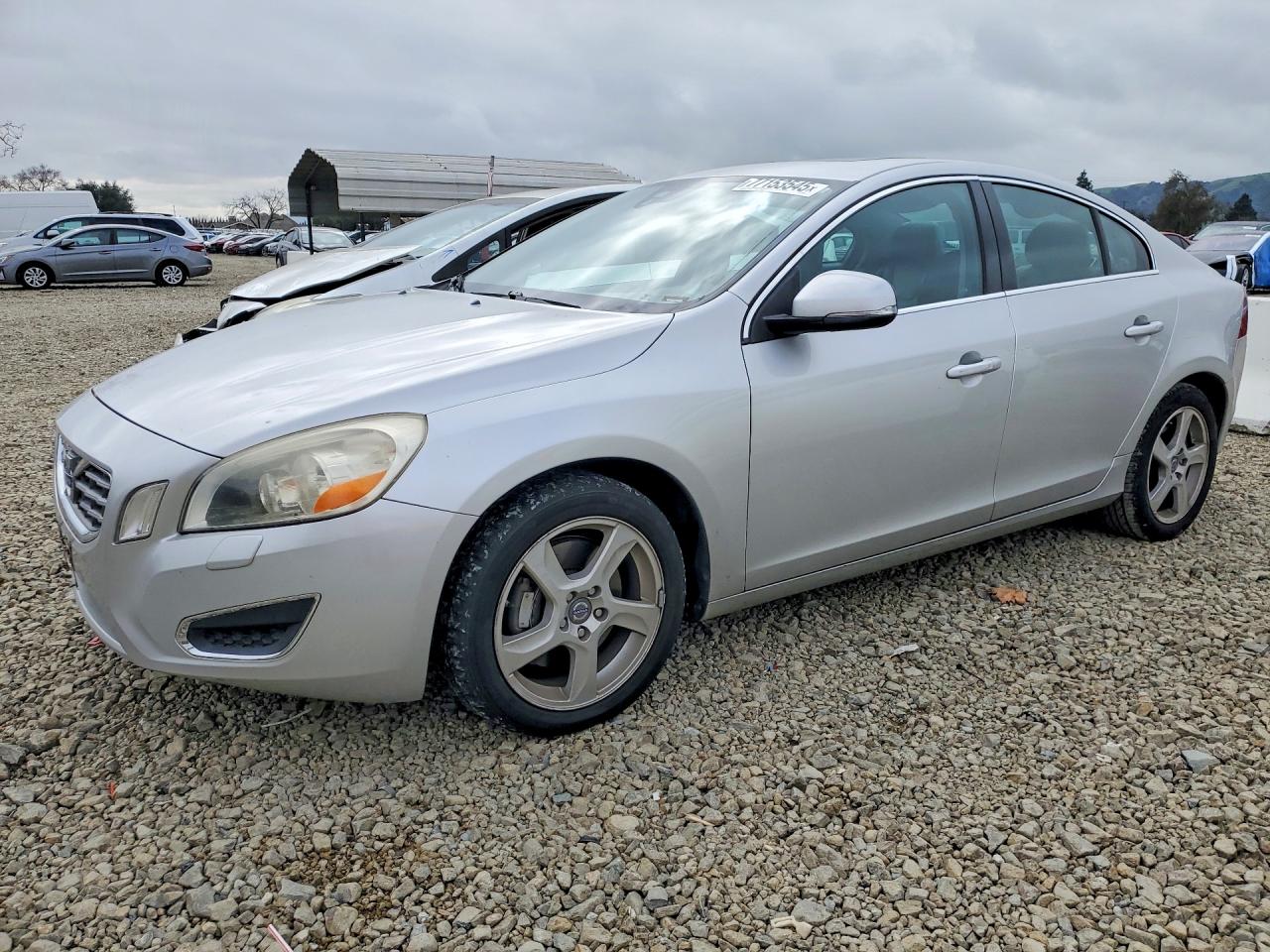 2012 Volvo S60 T5 Silver vin: YV1622FS4C2057765