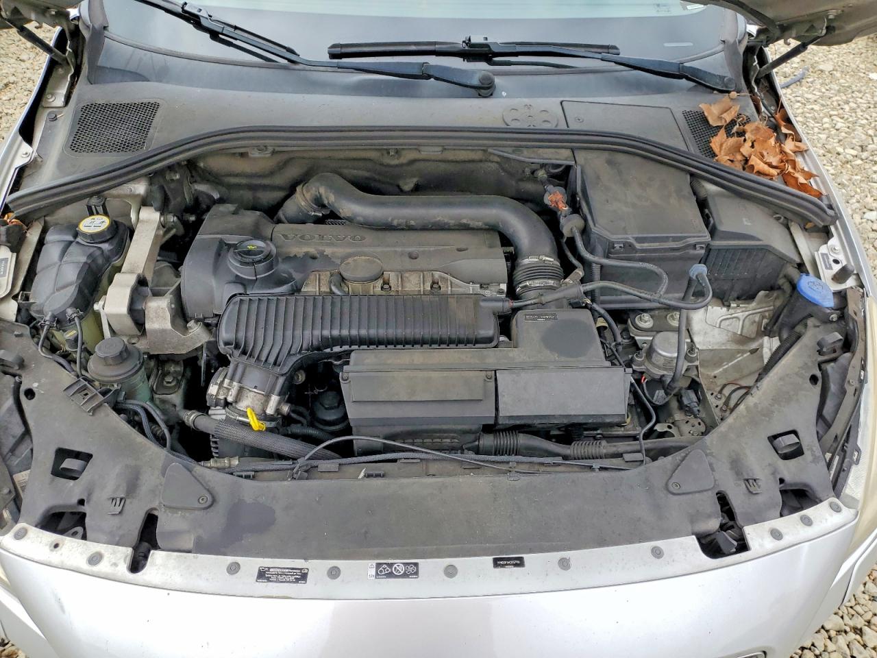2012 Volvo S60 T5 Silver vin: YV1622FS4C2057765