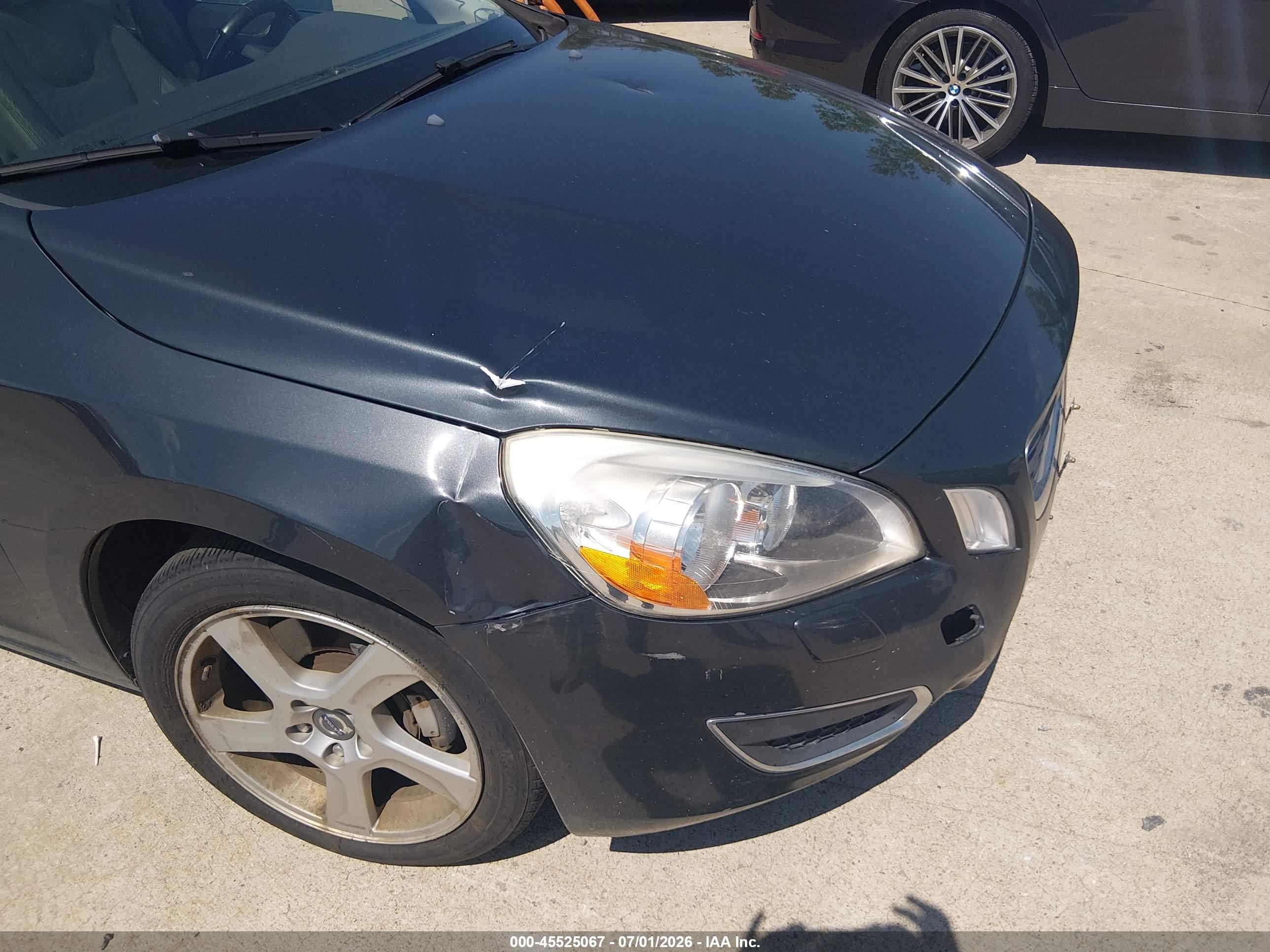2012 Volvo S60 T5/t5 W/moonroof Gray vin: YV1622FS4C2091351