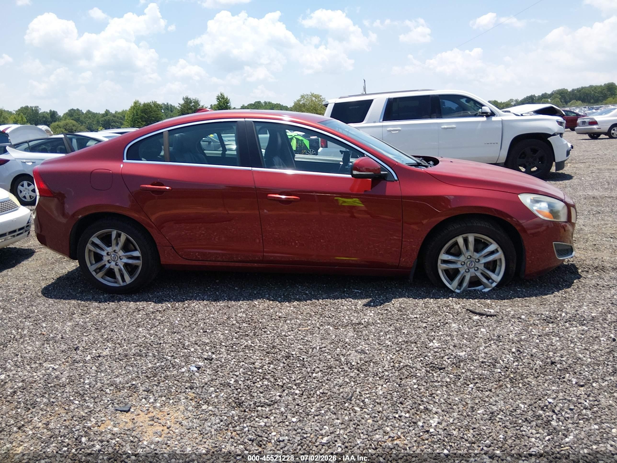 2012 Volvo S60 T5 Red vin: YV1622FS4C2098851