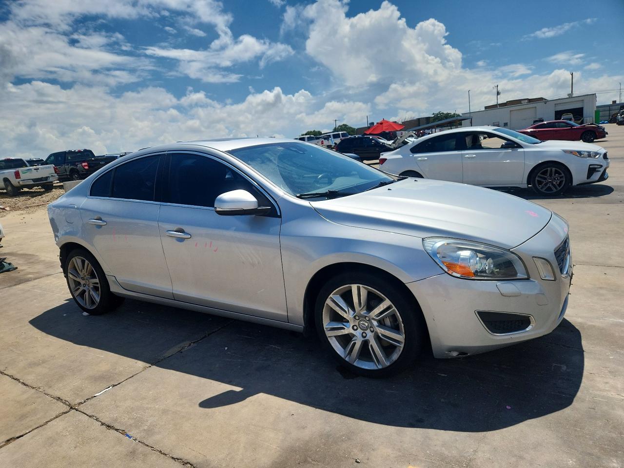 2012 Volvo S60 T5 Silver vin: YV1622FS4C2129760