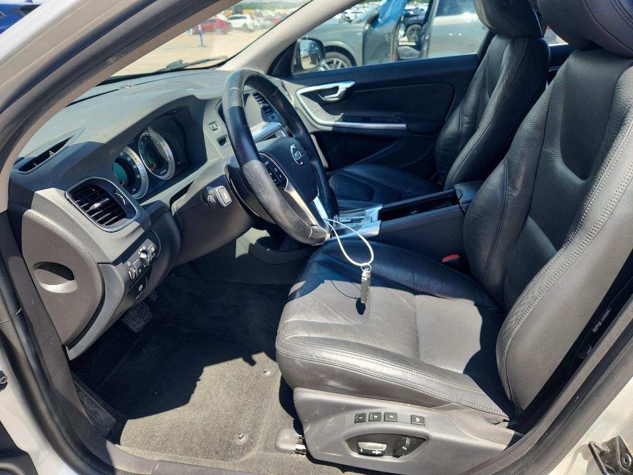 2012 Volvo S60 T5 Silver vin: YV1622FS4C2129760