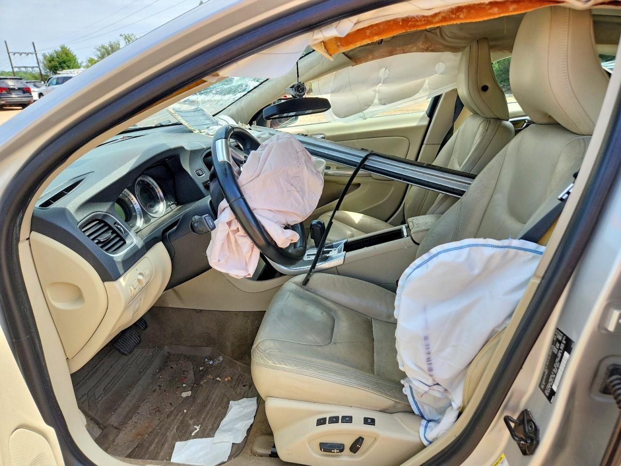 2012 Volvo S60 T5 Silver vin: YV1622FS4C2139348