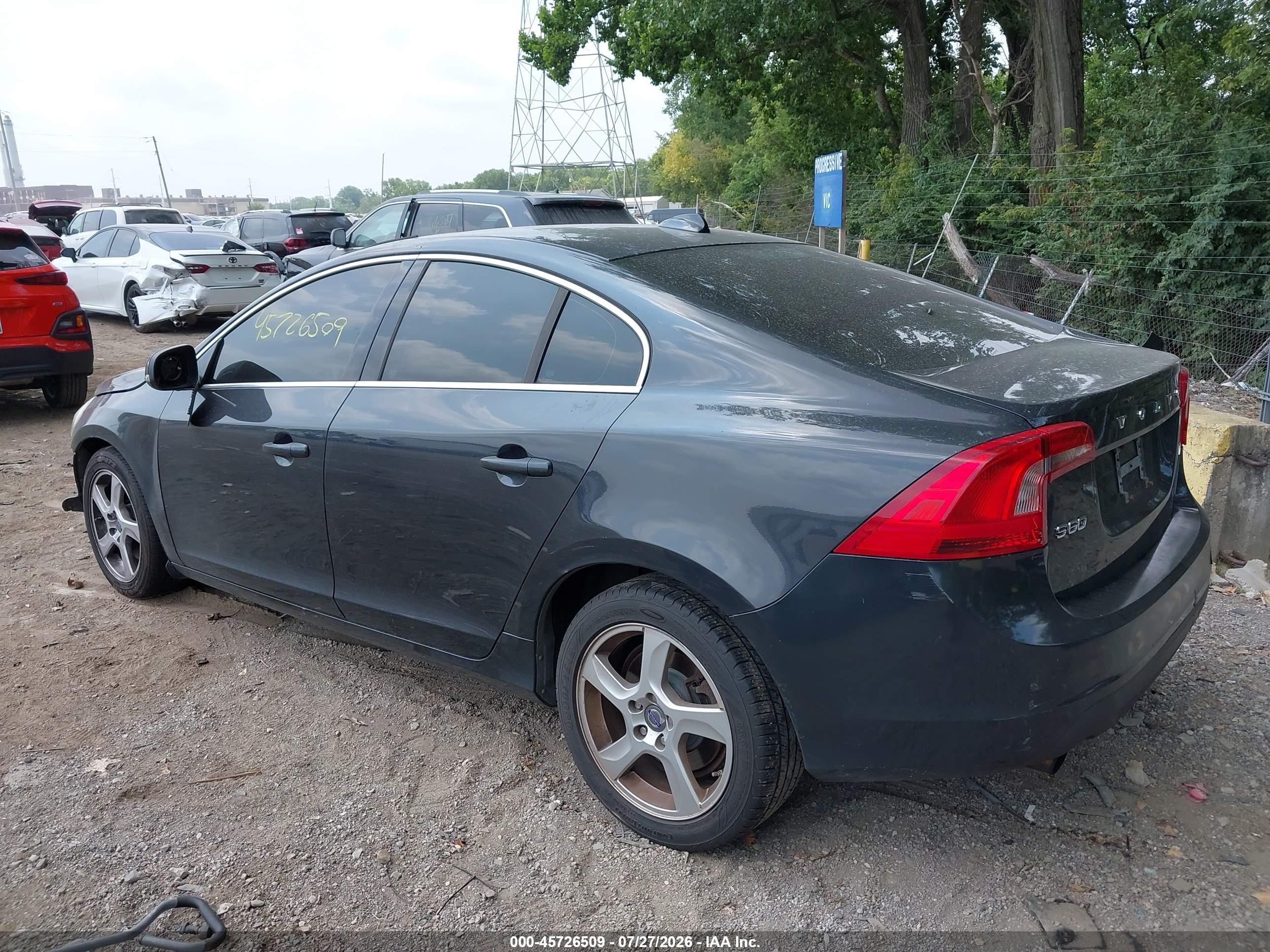 2012 Volvo S60 T5/t5 W/moonroof Gray vin: YV1622FS4C2140807