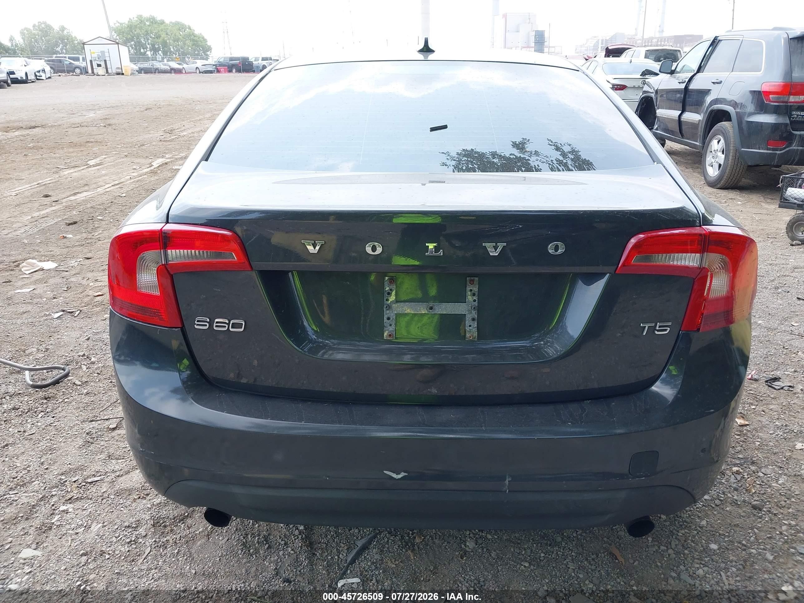 2012 Volvo S60 T5/t5 W/moonroof Gray vin: YV1622FS4C2140807