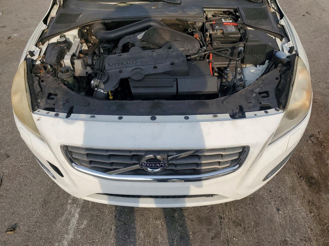 2012 Volvo S60 T5 White vin: YV1622FS5C2031188