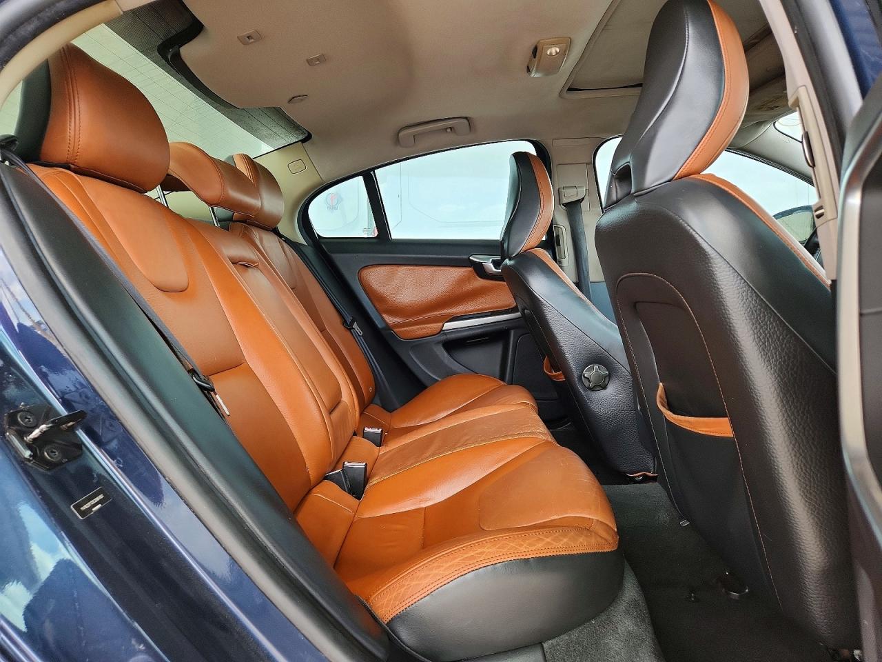 2012 Volvo S60 T5 Blue vin: YV1622FS5C2080102