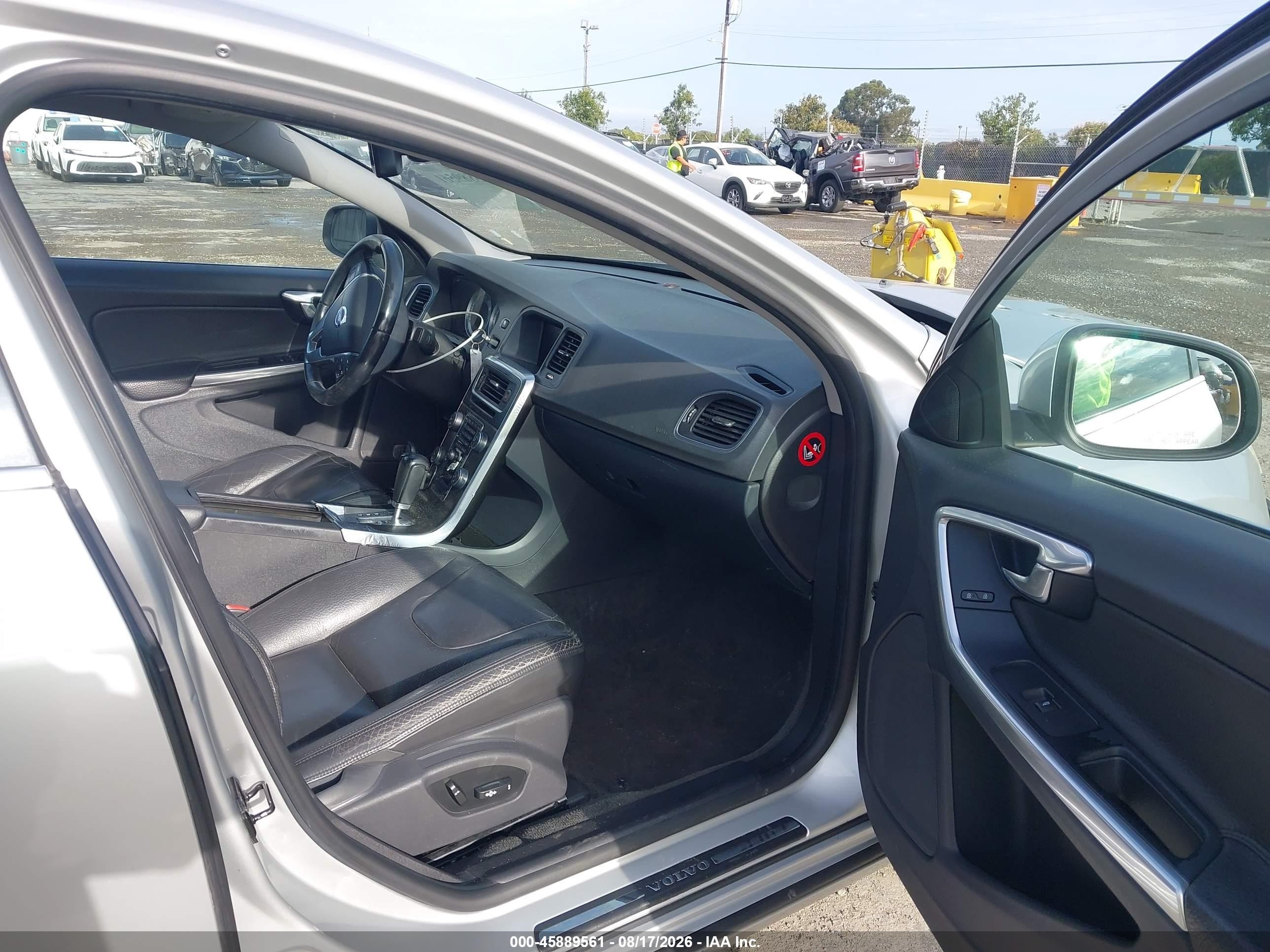 2012 Volvo S60 T5/t5 W/moonroof Gray vin: YV1622FS6C2050168