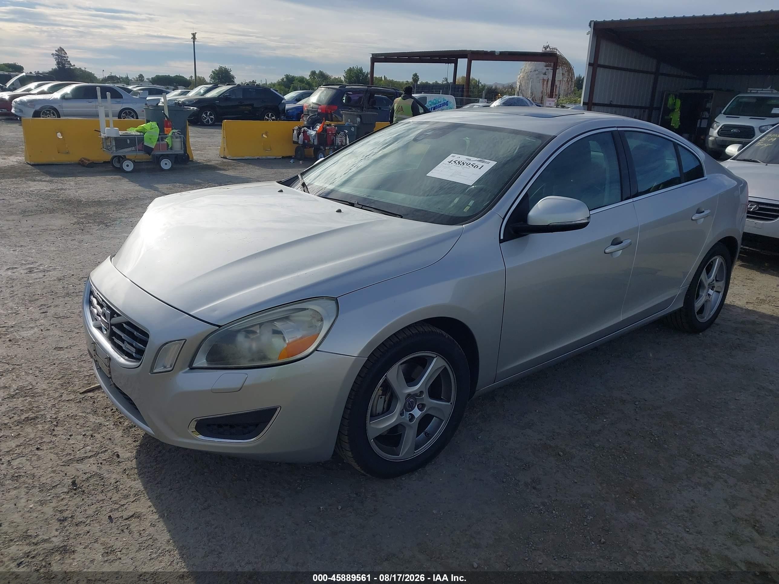 2012 Volvo S60 T5/t5 W/moonroof Gray vin: YV1622FS6C2050168