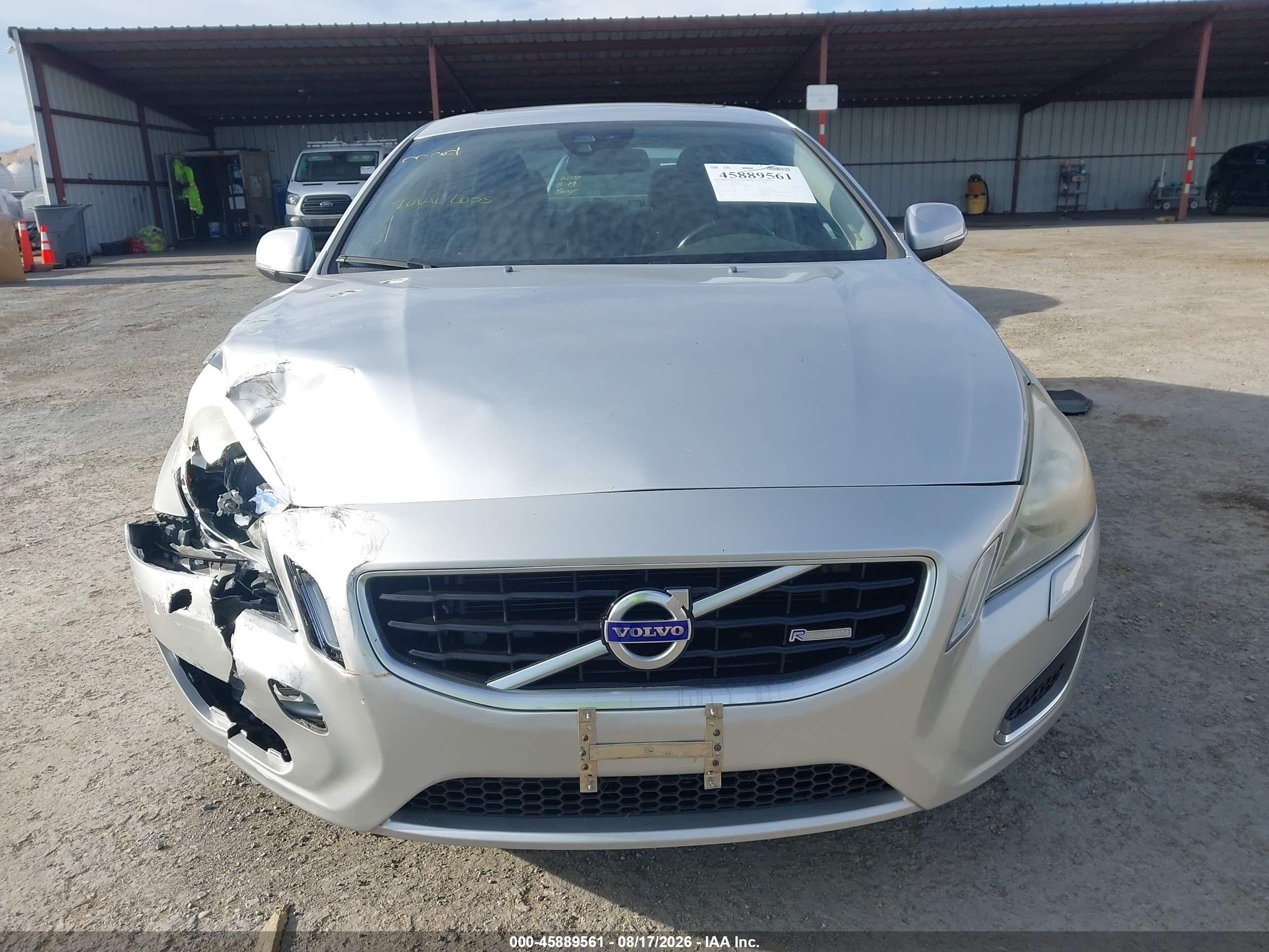 2012 Volvo S60 T5/t5 W/moonroof Gray vin: YV1622FS6C2050168